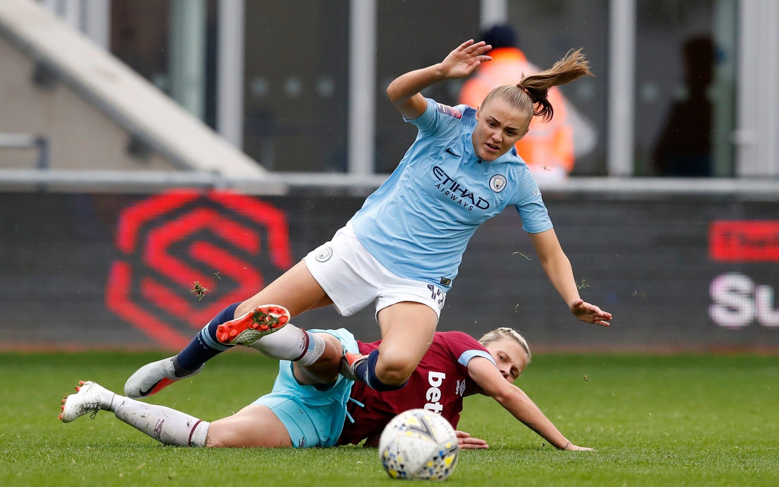 Uncapped Manchester City pair Georgia Stanway and Ellie Roebuck named in England Women squad