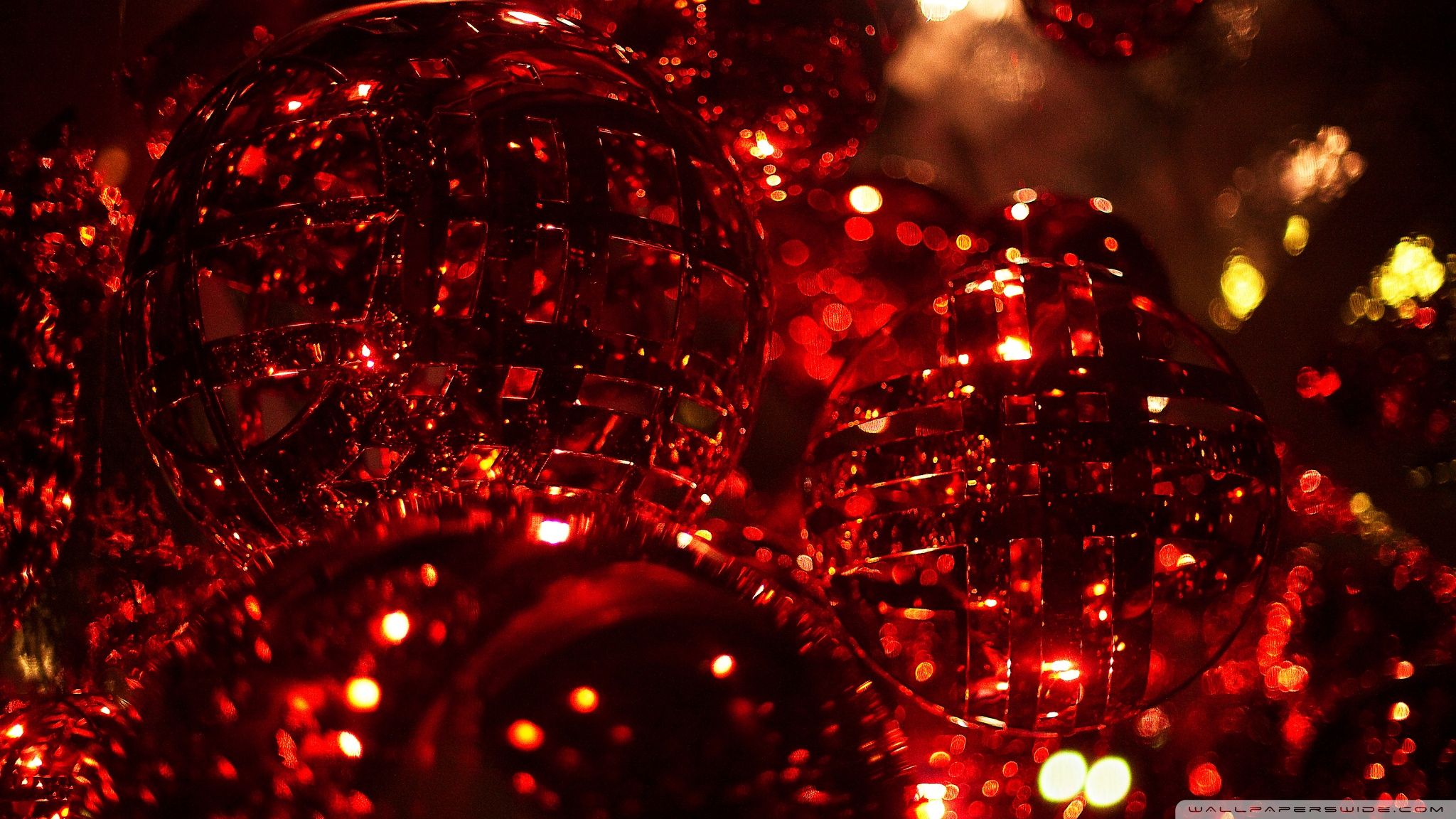 Red Christmas Ultra HD Desktop Background Wallpaper for 4K UHD TV, Widescreen & UltraWide Desktop & Laptop, Tablet