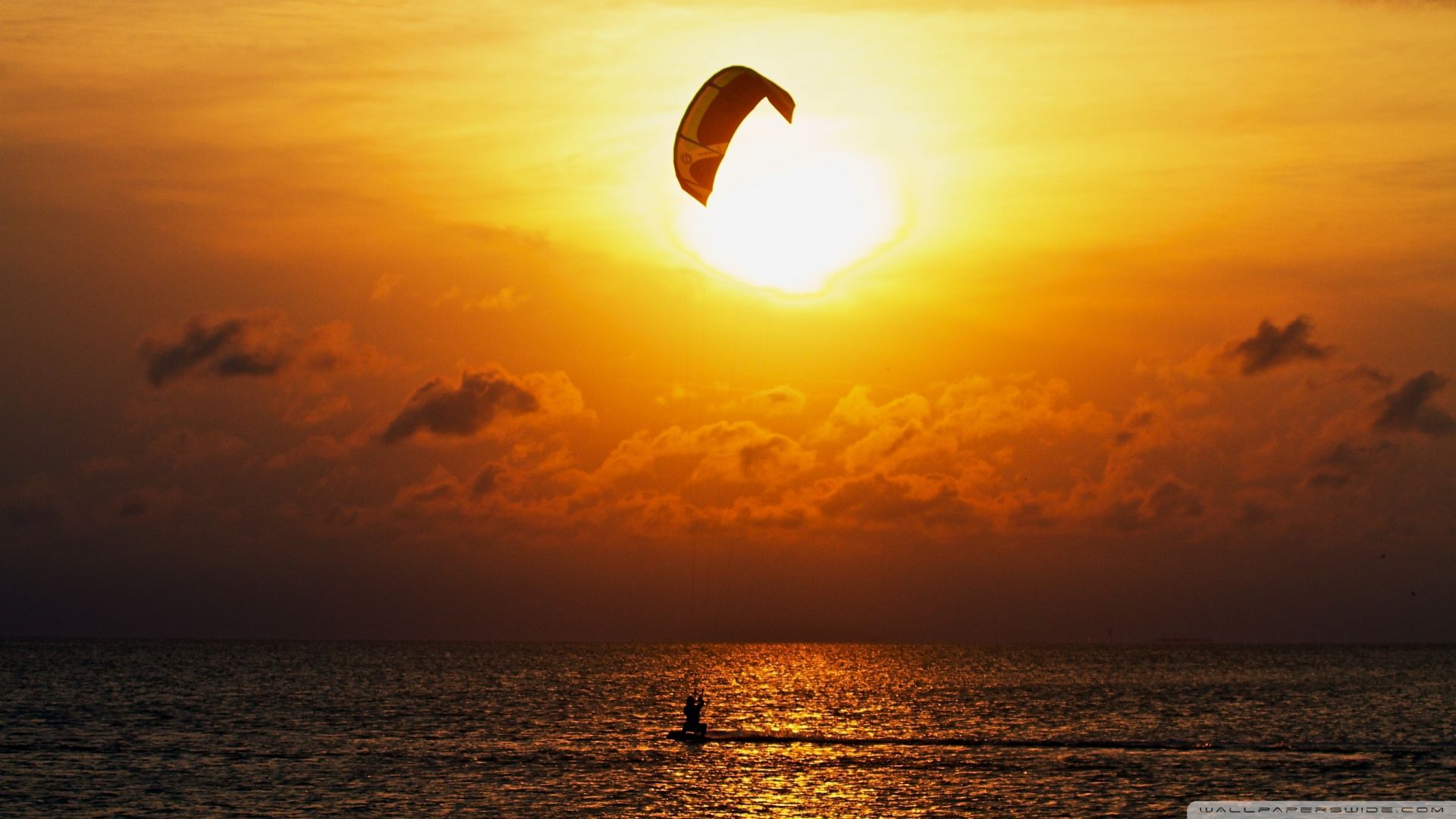 Kite Surfing Wallpaper