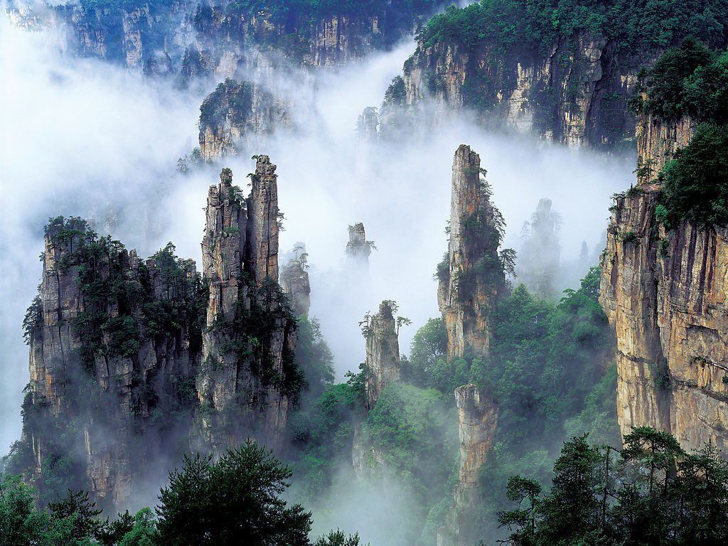 Private 4 Days zhangjiajie –Grand canyon—Tianmen mountain tour