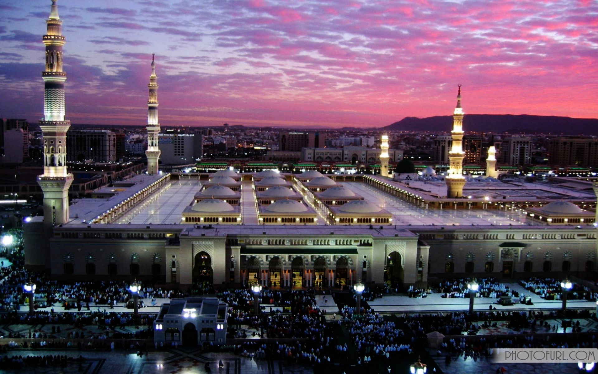 Beautiful Makkah Wallpaper High Resolution Download Image Of Madina Munawara HD Wallpaper