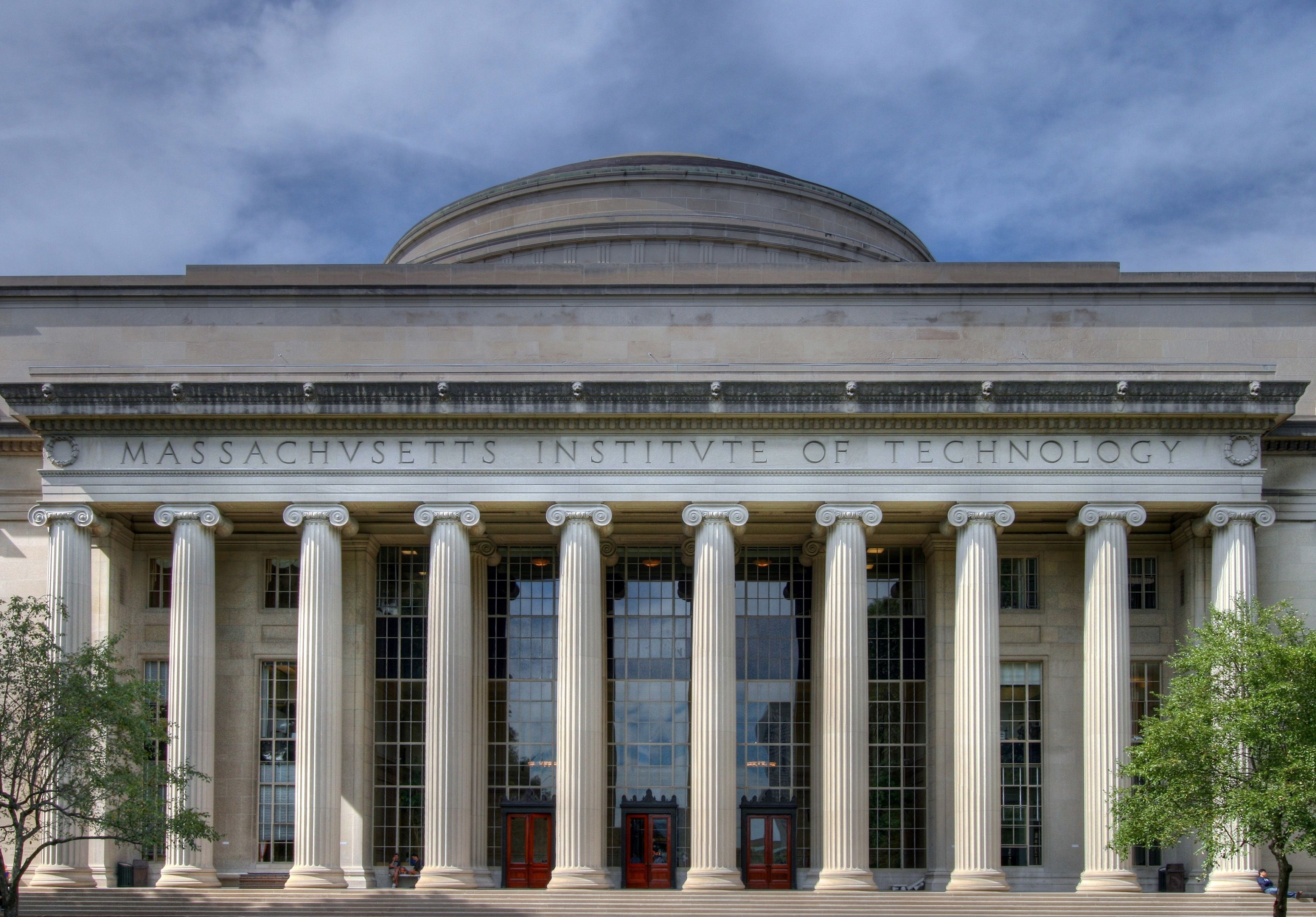The Facade Of MIT's Building Over Looking Killian Court, By William Welles. Massachusetts Institute Of Technology, University Architecture, University Campus