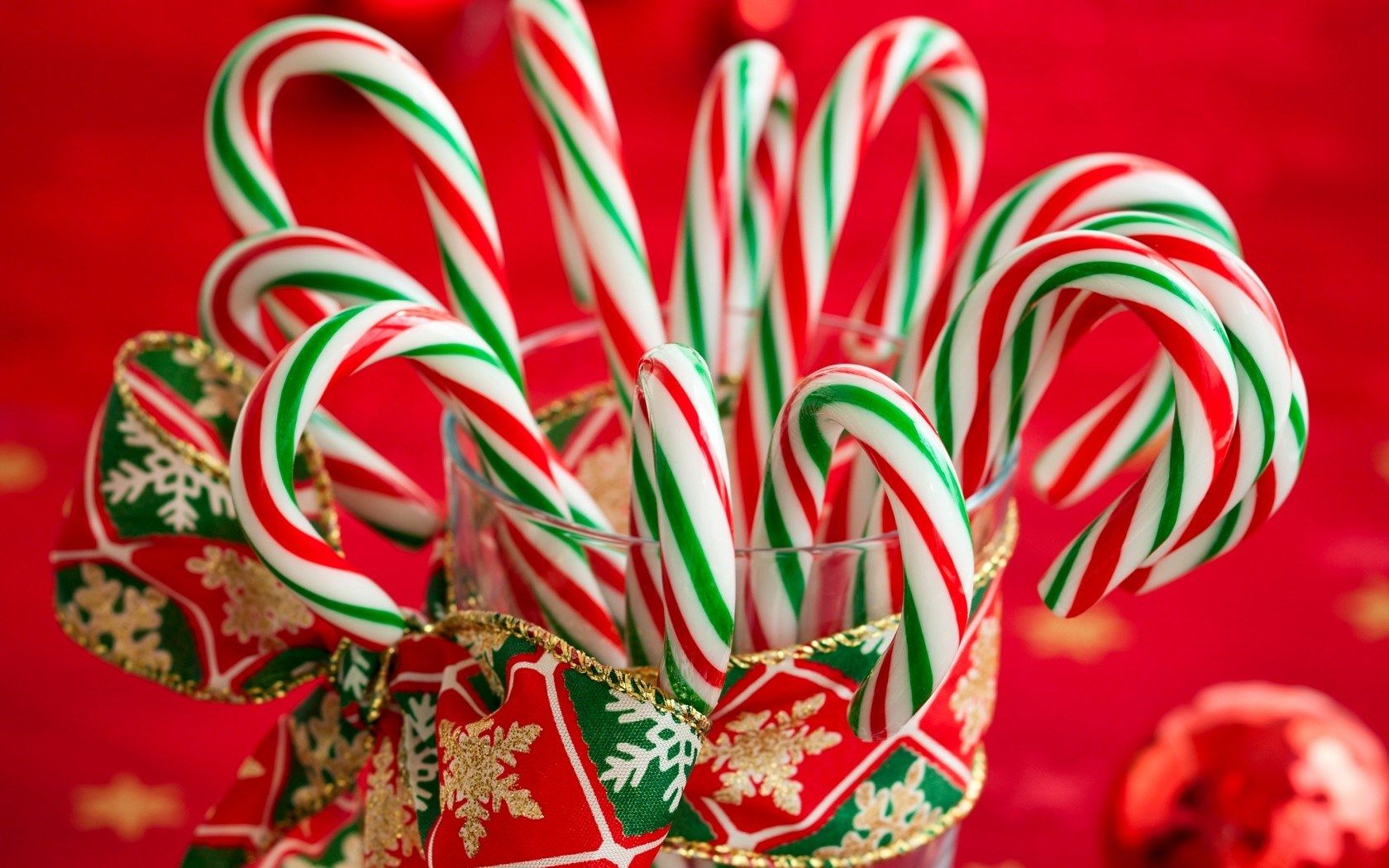 Christmas Candy Cane Wallpaper