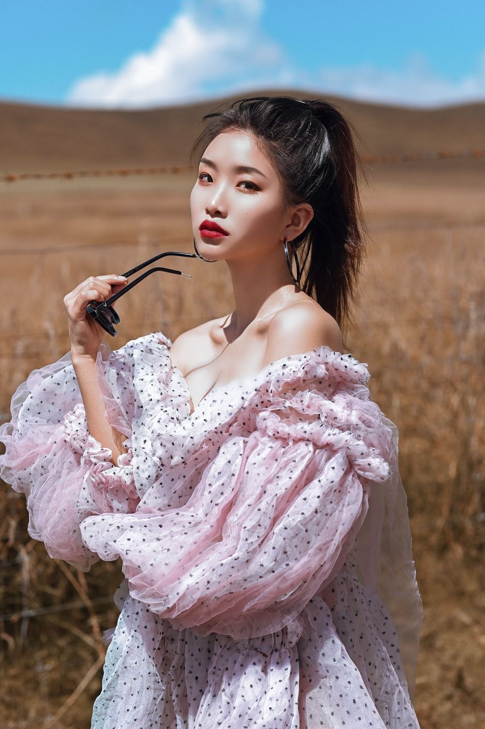 Asian Woman Picture [HD]. Download Free Image