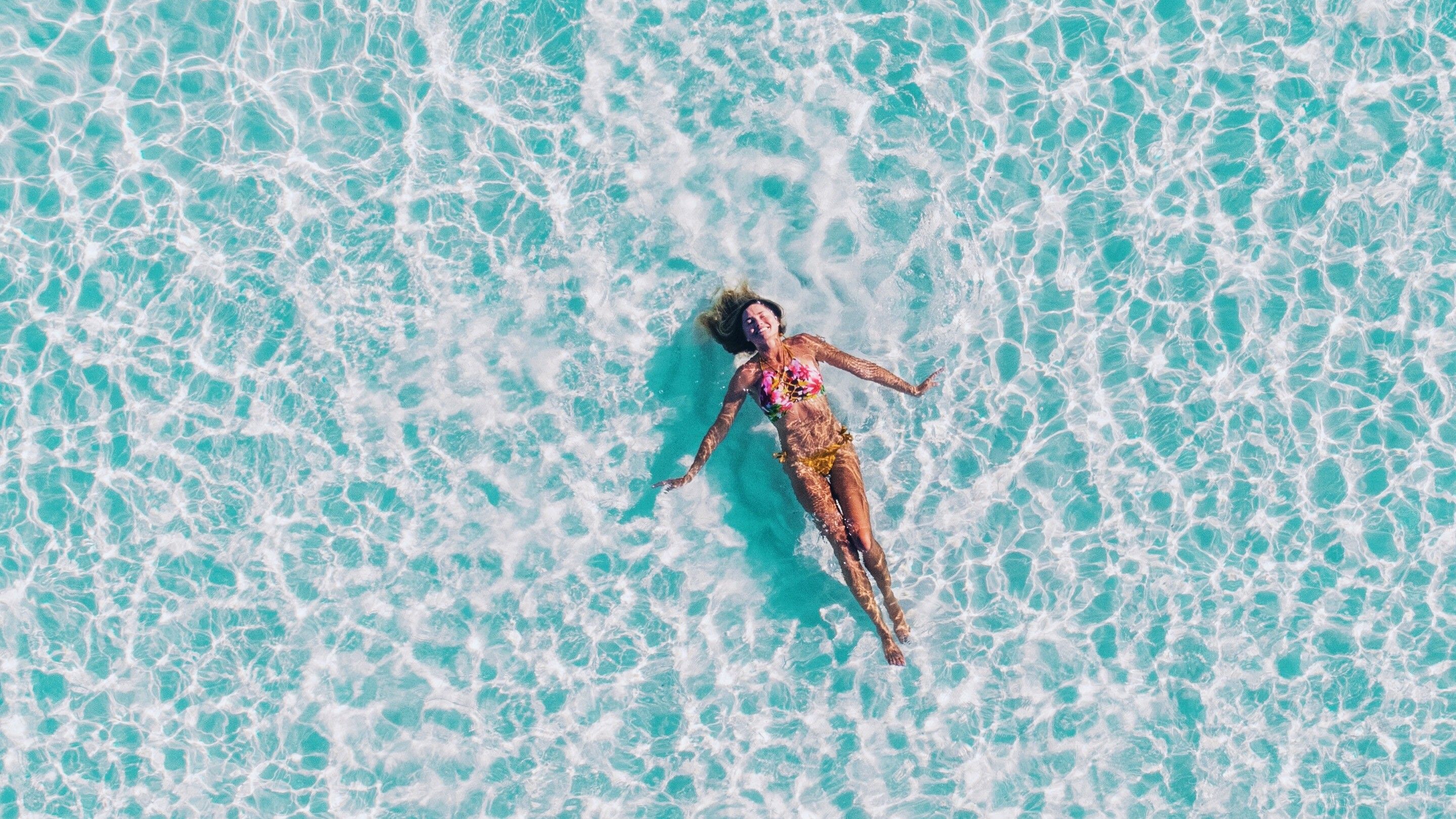 Bikini Woman In Swimming Pool Photo Wallpaper 4k Wallpaper & Background Download