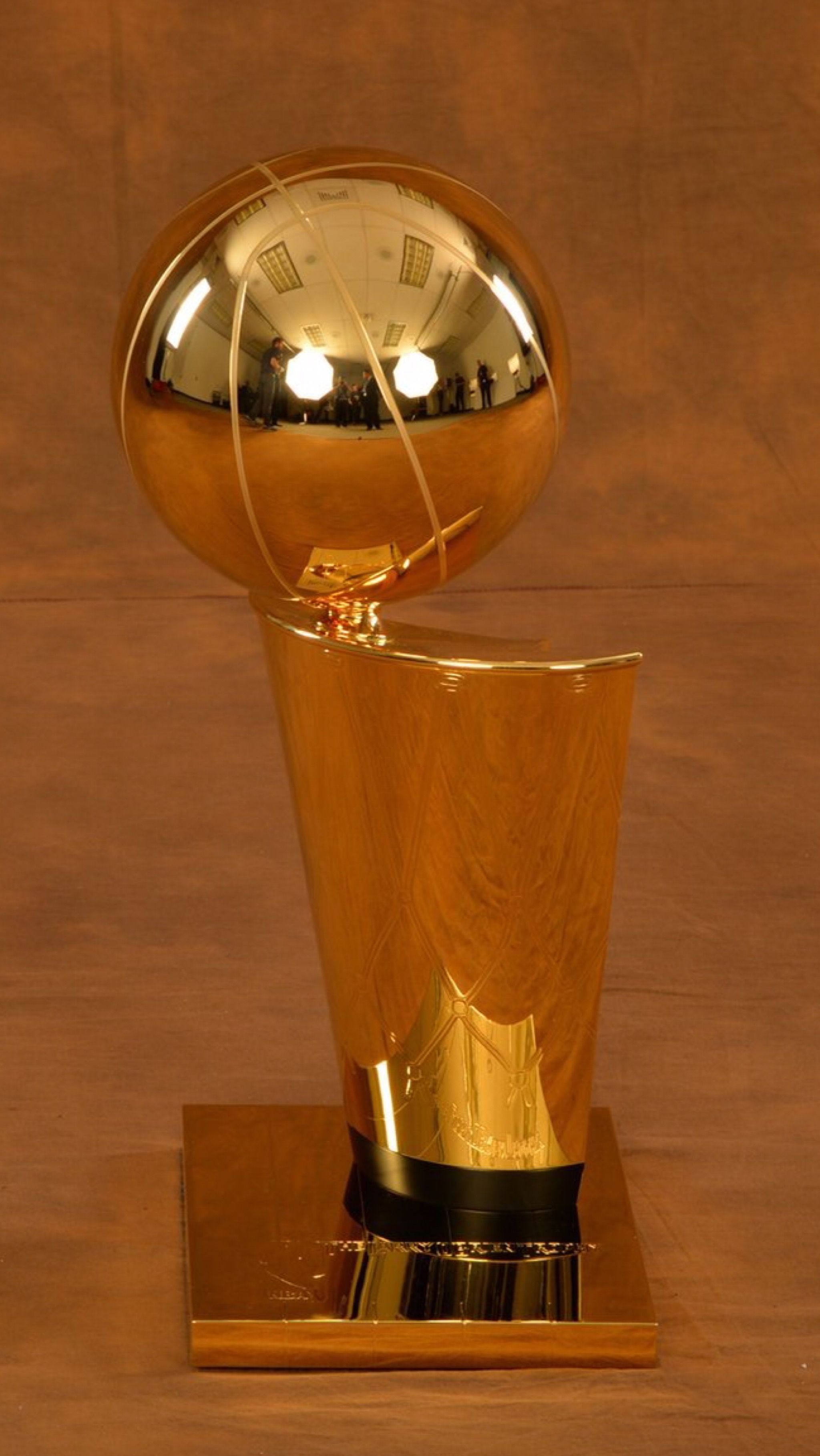 Larry O'Brien Championship Trophy. Nba wallpaper, Nba, Trophy