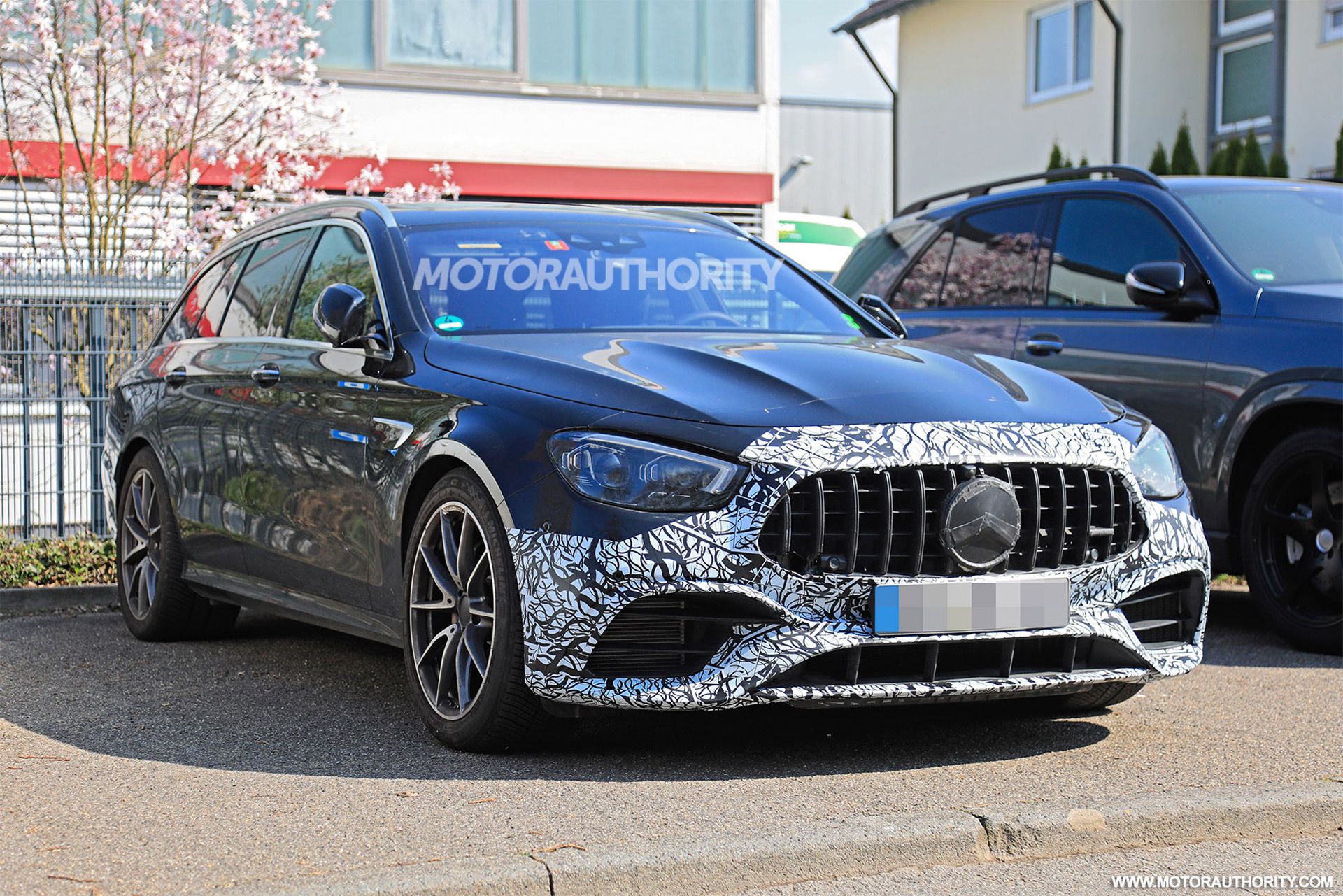 Mercedes AMG E63 Wagon Spy Shots And Video