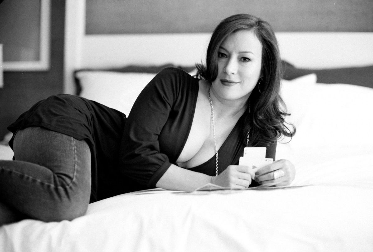 Jennifer Tilly wallpaper