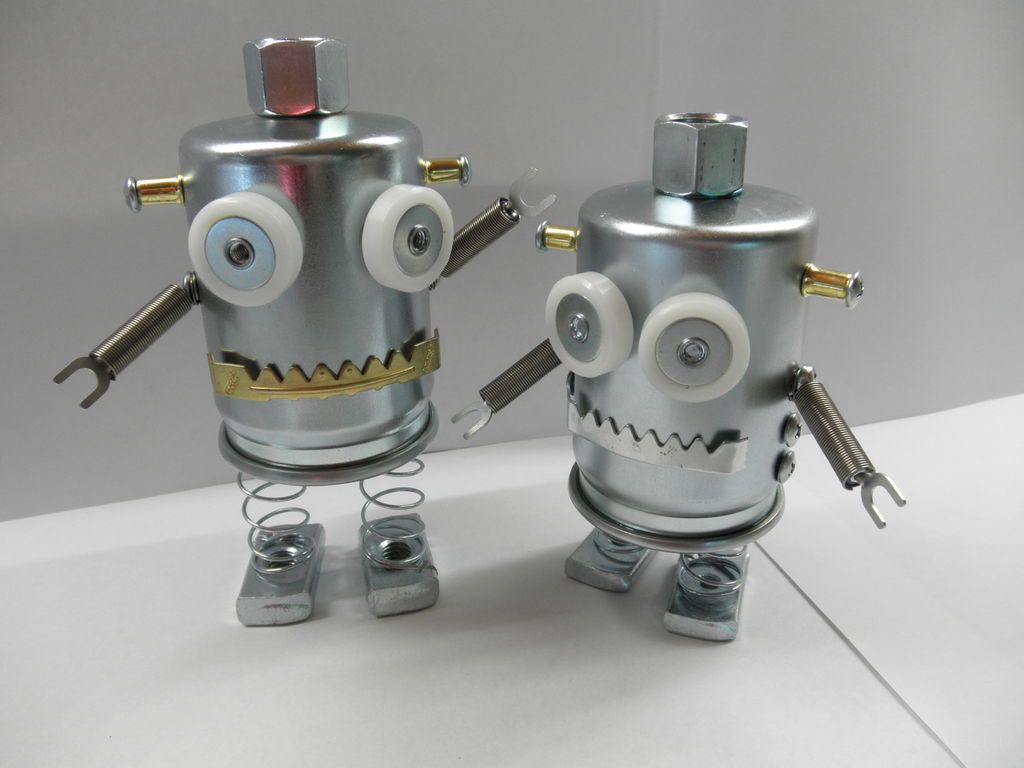 Fuel Filter Junkbot. Recycled robot, Robot craft, Tin can robots