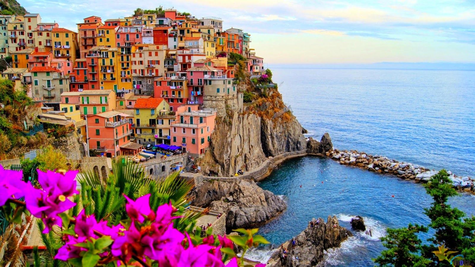 WOW: Colorful Cities HD Wallpaper