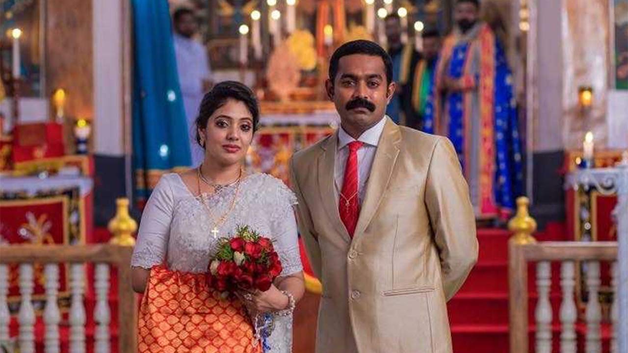 Kettiyolaanu Ente Malakha Movie Review: A Pleasant Love After Marriage Story