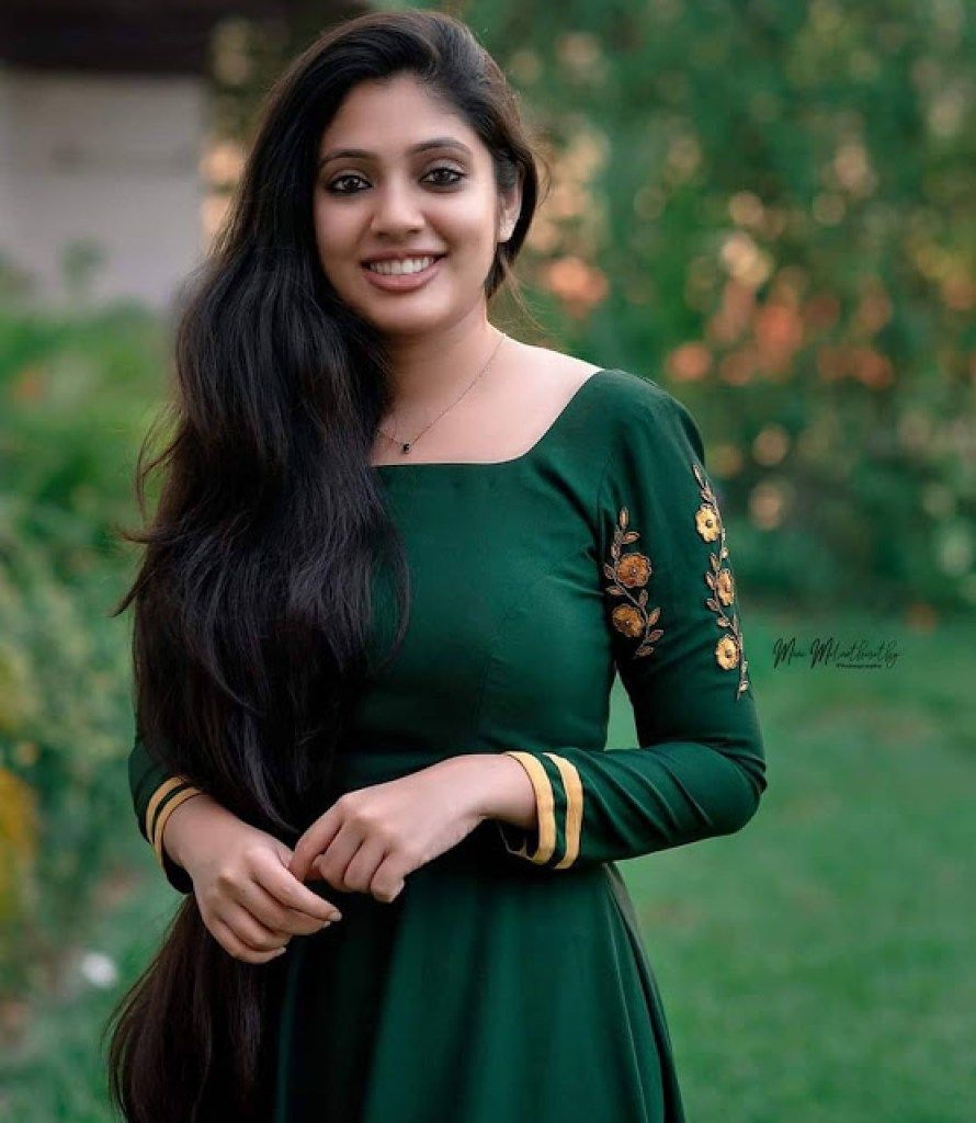 Gorgeous Photo Of Veena Nandakumar