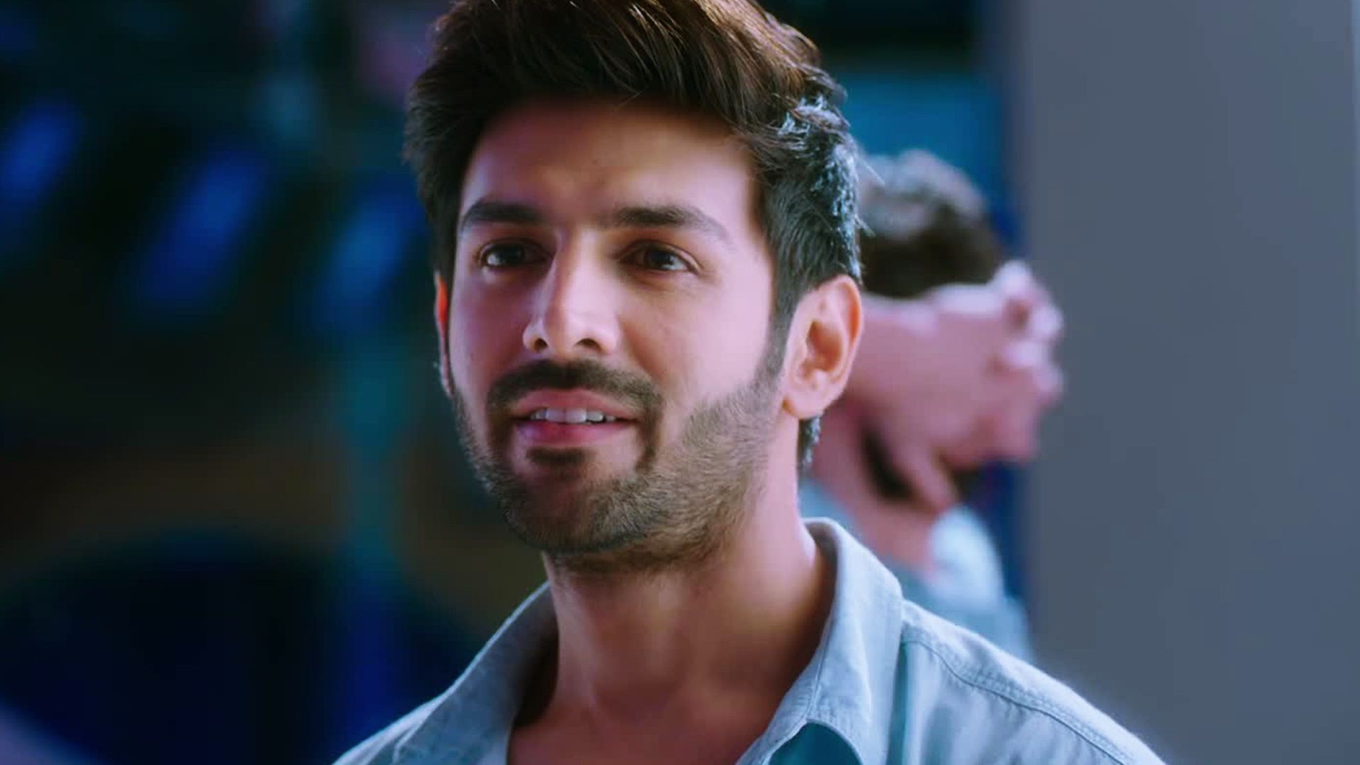 Kartik Aaryan Wallpaper HD Aaryan In Sonu Ke Titu Ki Sweety Wallpaper & Background Download