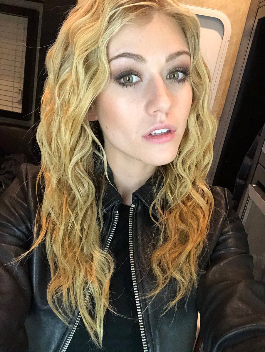 Katherine McNamara Smoak Queen Photo