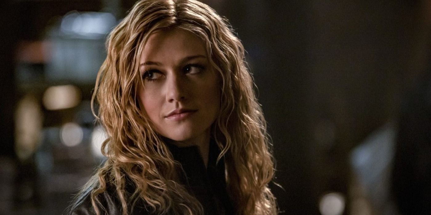 Arrow: Mia Smoak Explains the Significance of Her Green Arrow Suit's Design