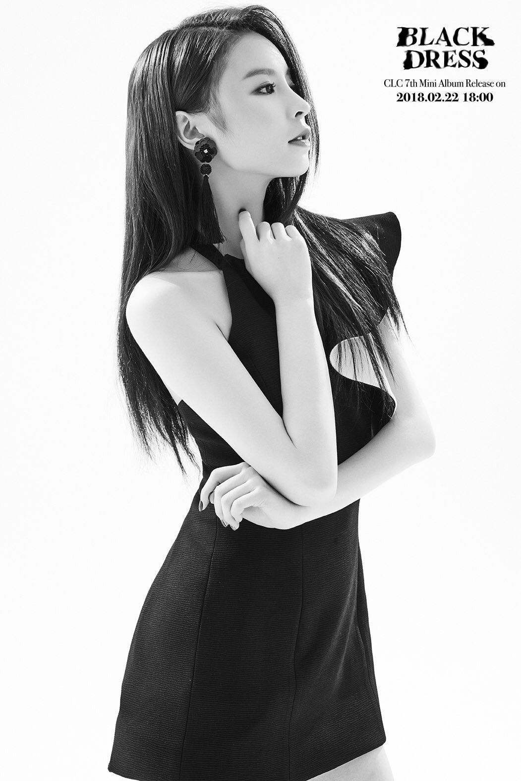 Elkie CLC Black Dress mini album photo concept. Black dress, Clc, Kpop girls