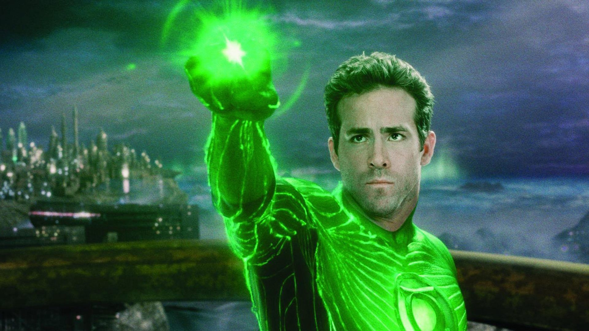 Green Lantern Costume Designer Explains What Really Happened With 'that' Super Suit. By Mike Battle