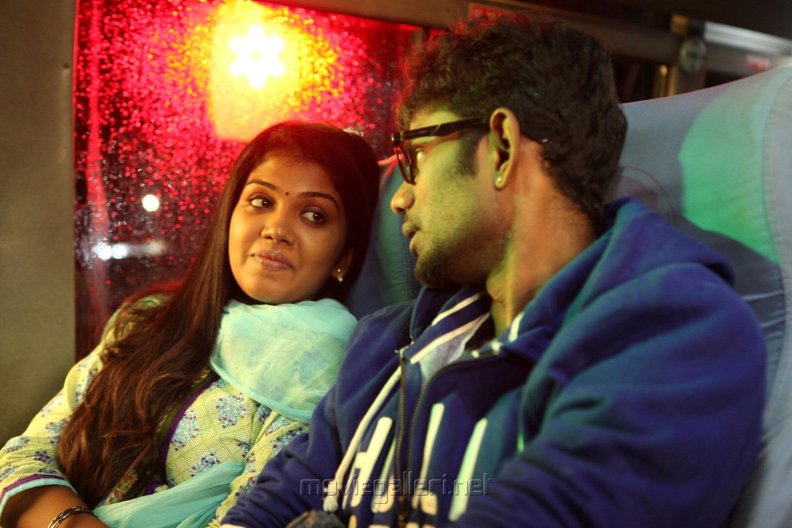 Oru Naal Koothu New Photo. New Movie Posters