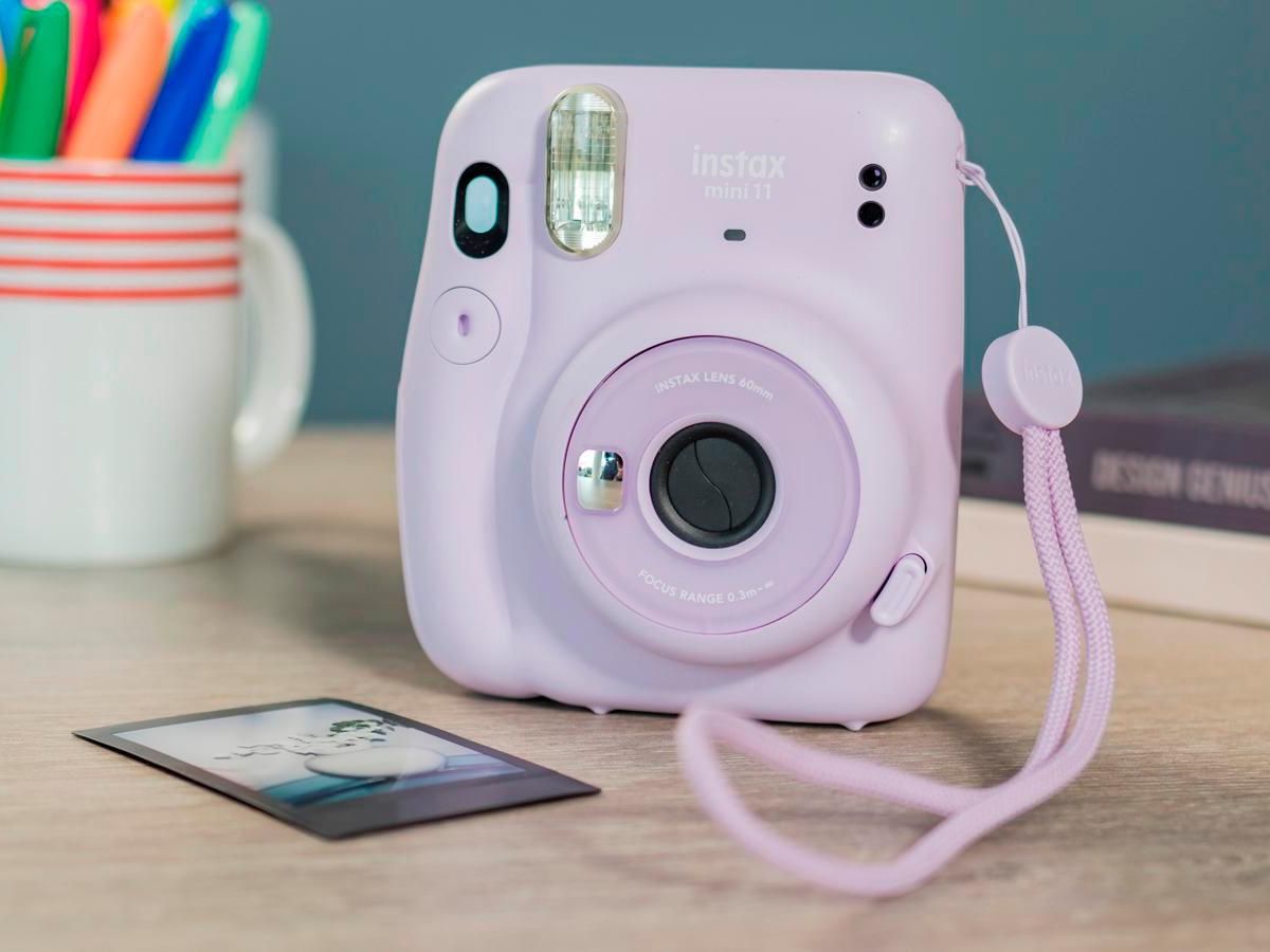 Instax Mini 11 Review: Polaroid Style Photo For Beginners