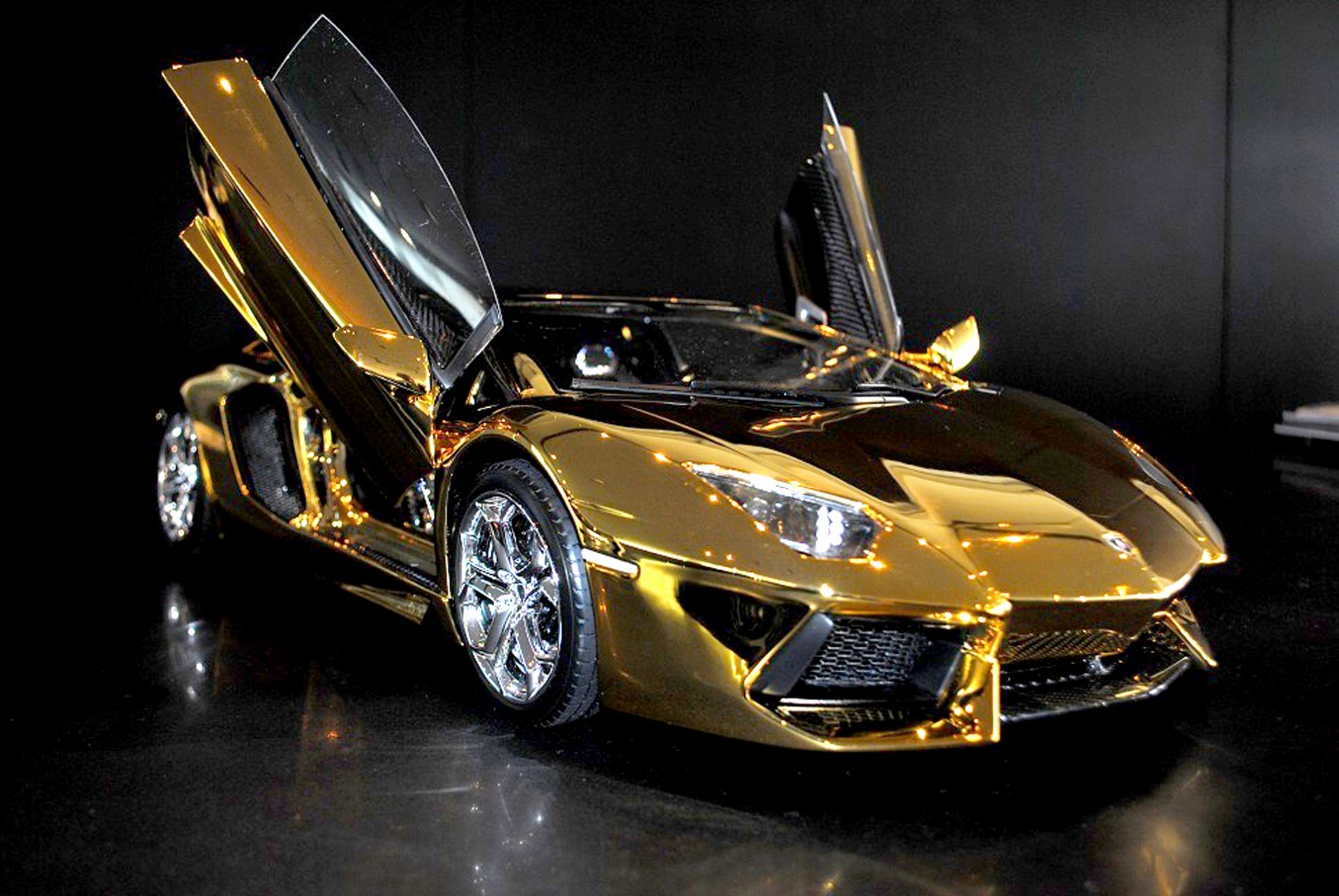 Gold Lamborghini Wallpaper HD Wallpaper