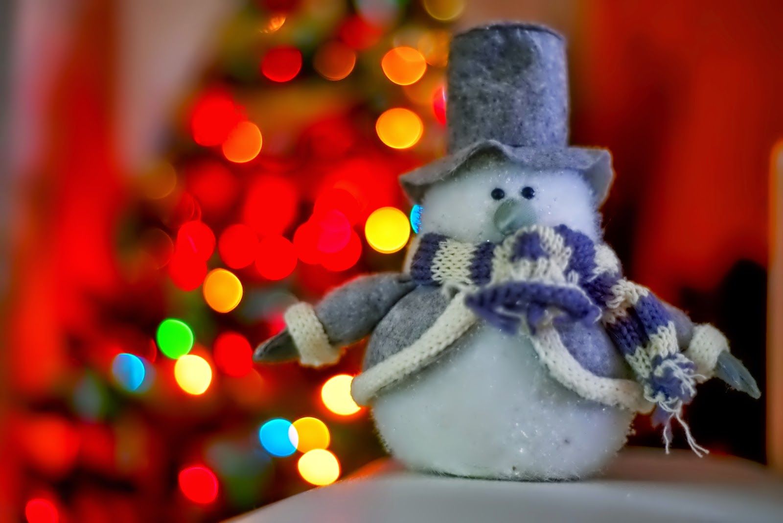 Christmas decoration Dolls and hand knitted Toys Image