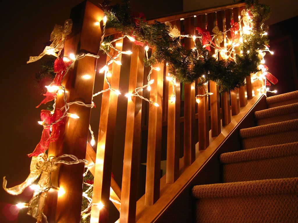 this is so pretty!. Christmas stairs, Holiday wallpaper, Christmas