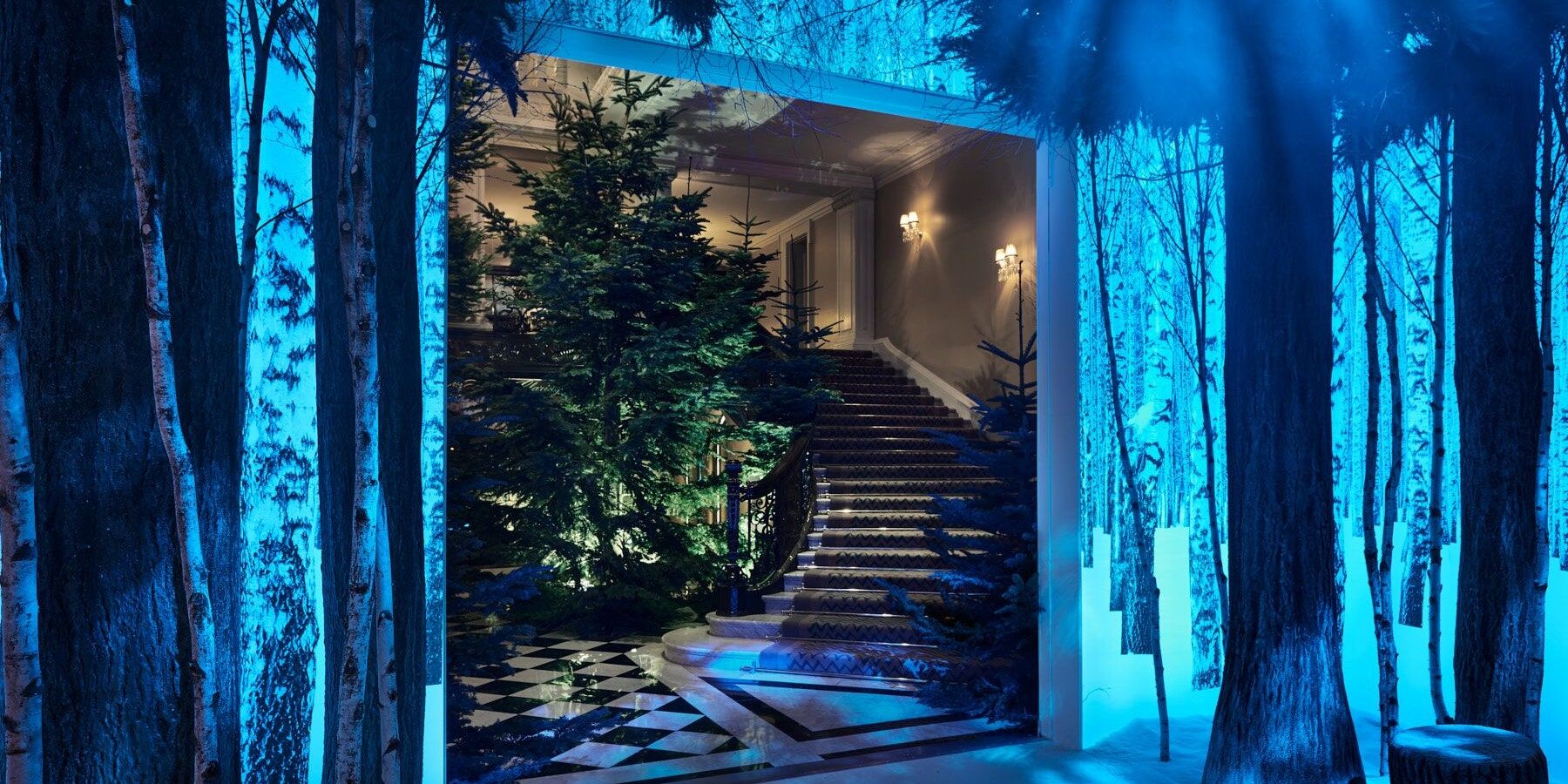 Hotels with Best Christmas Decorations and Holiday Displays
