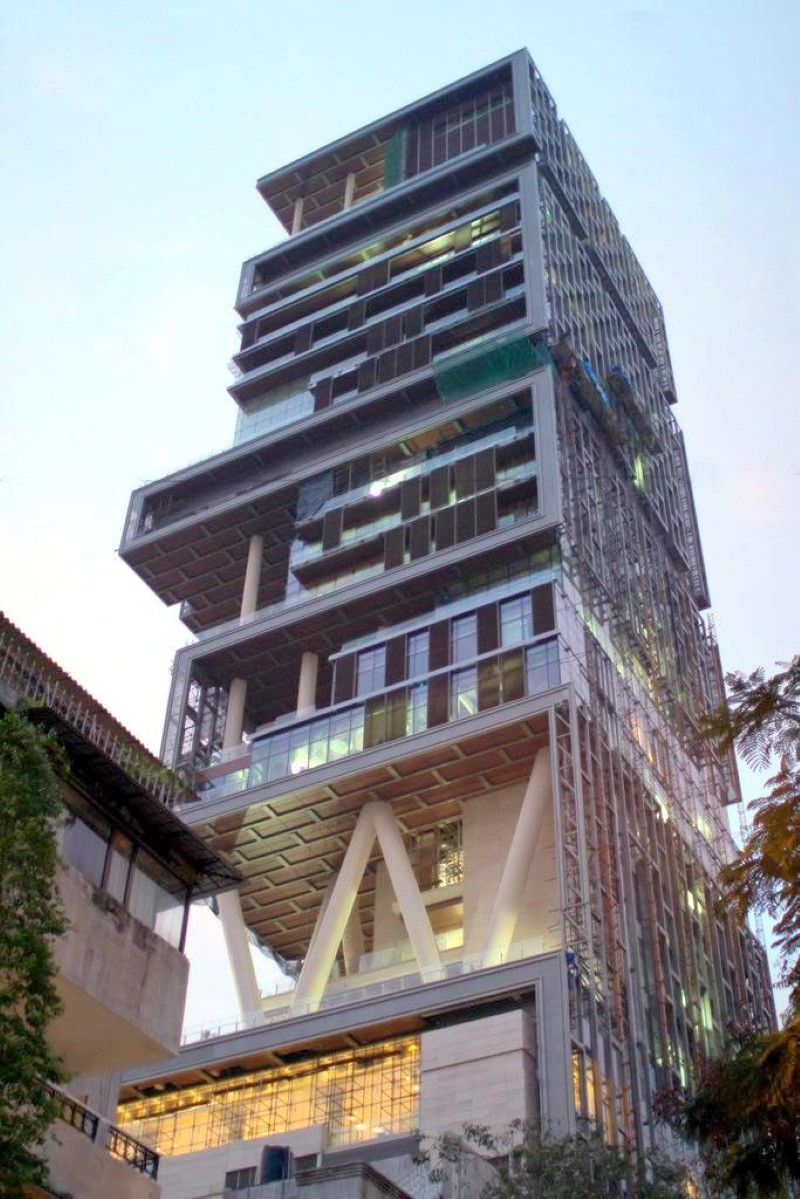 Antilia. Billion dollar homes, Unique buildings, Ambani house