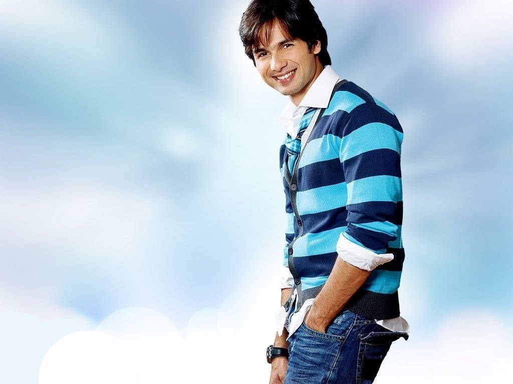 Shahid Kapoor Wallpaper Birthday Boy, Indian Celebrities Desktop Background