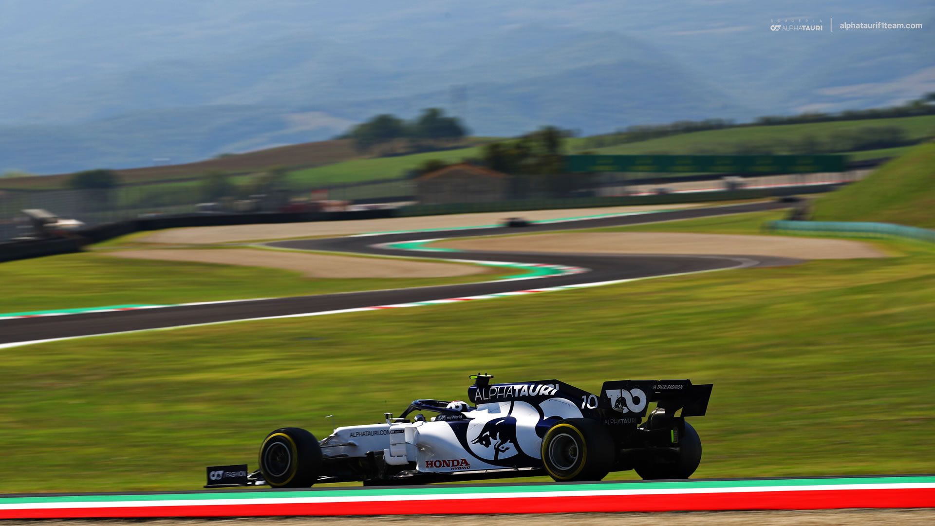 Download F1 Wallpaper