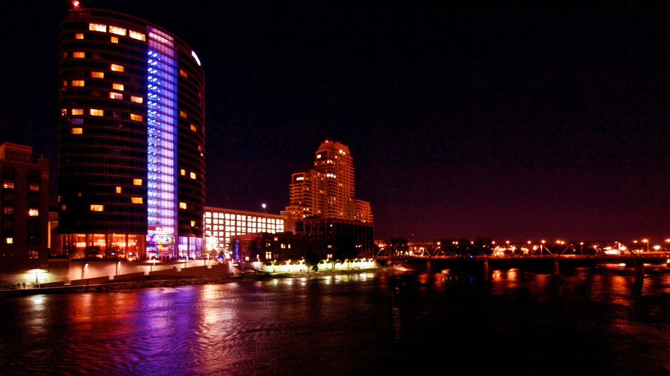 Grand Rapids Wallpapers - Wallpaper Cave