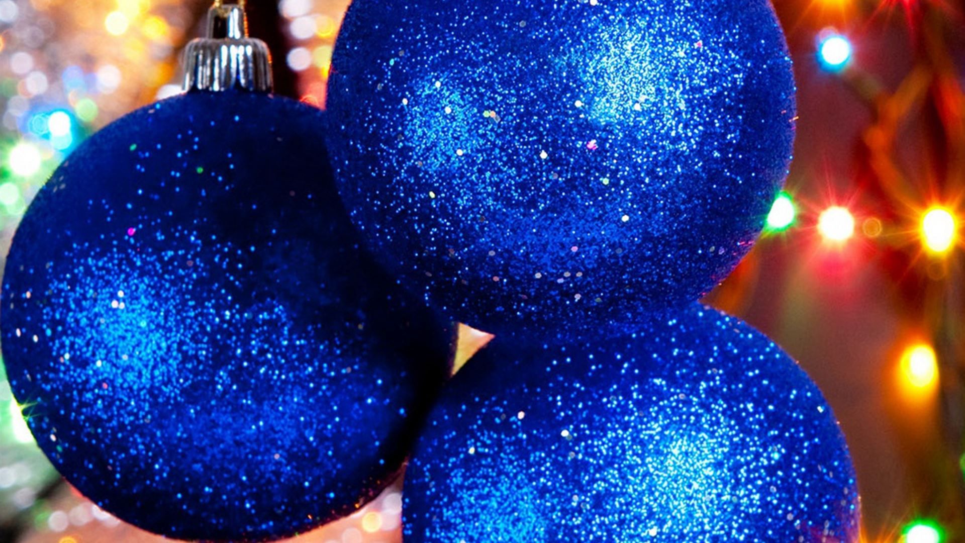 Blue Christmas Balls iPad Air Wallpaper Free Download