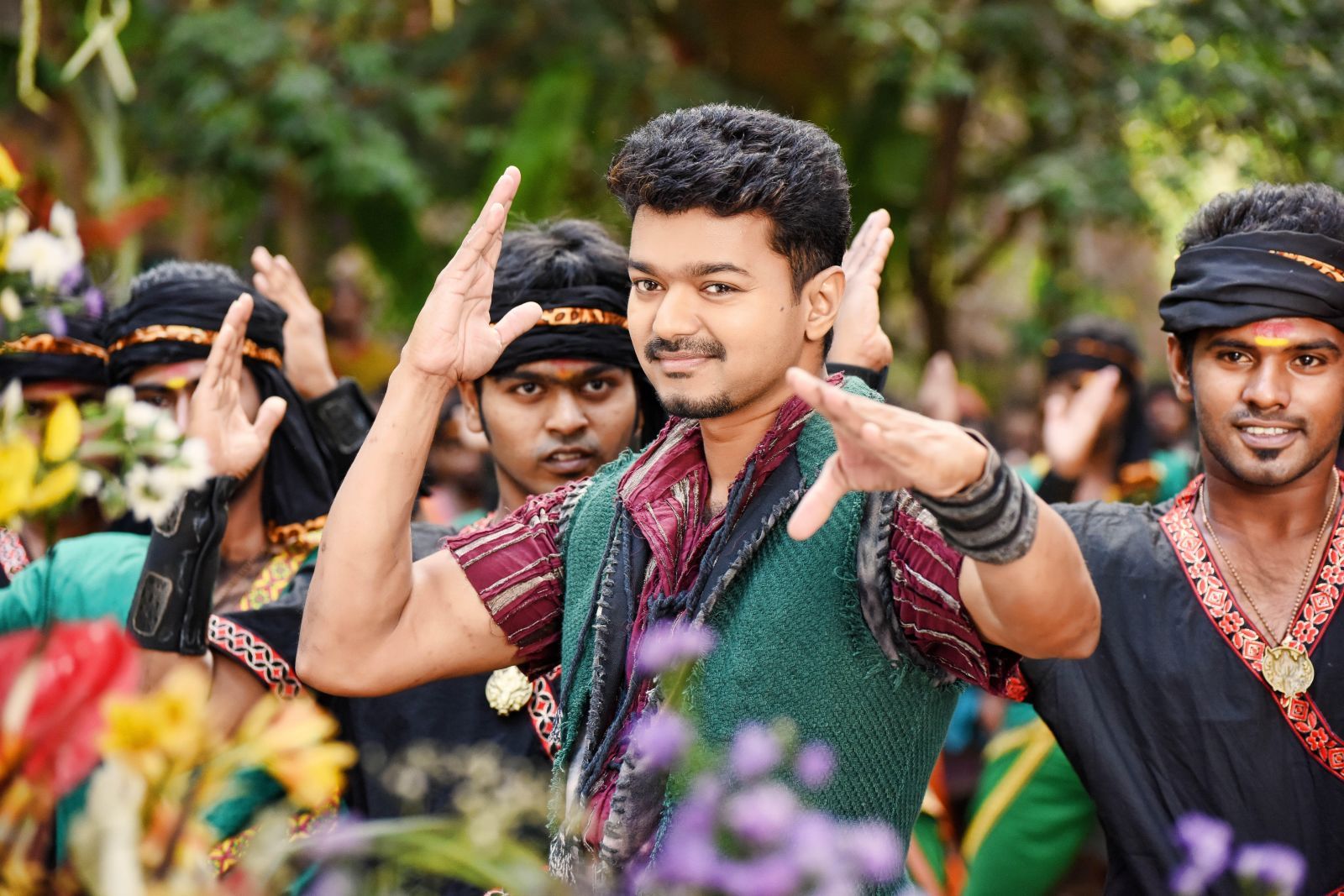 Details more than 80 vijay puli hd wallpaper best - 3tdesign.edu.vn