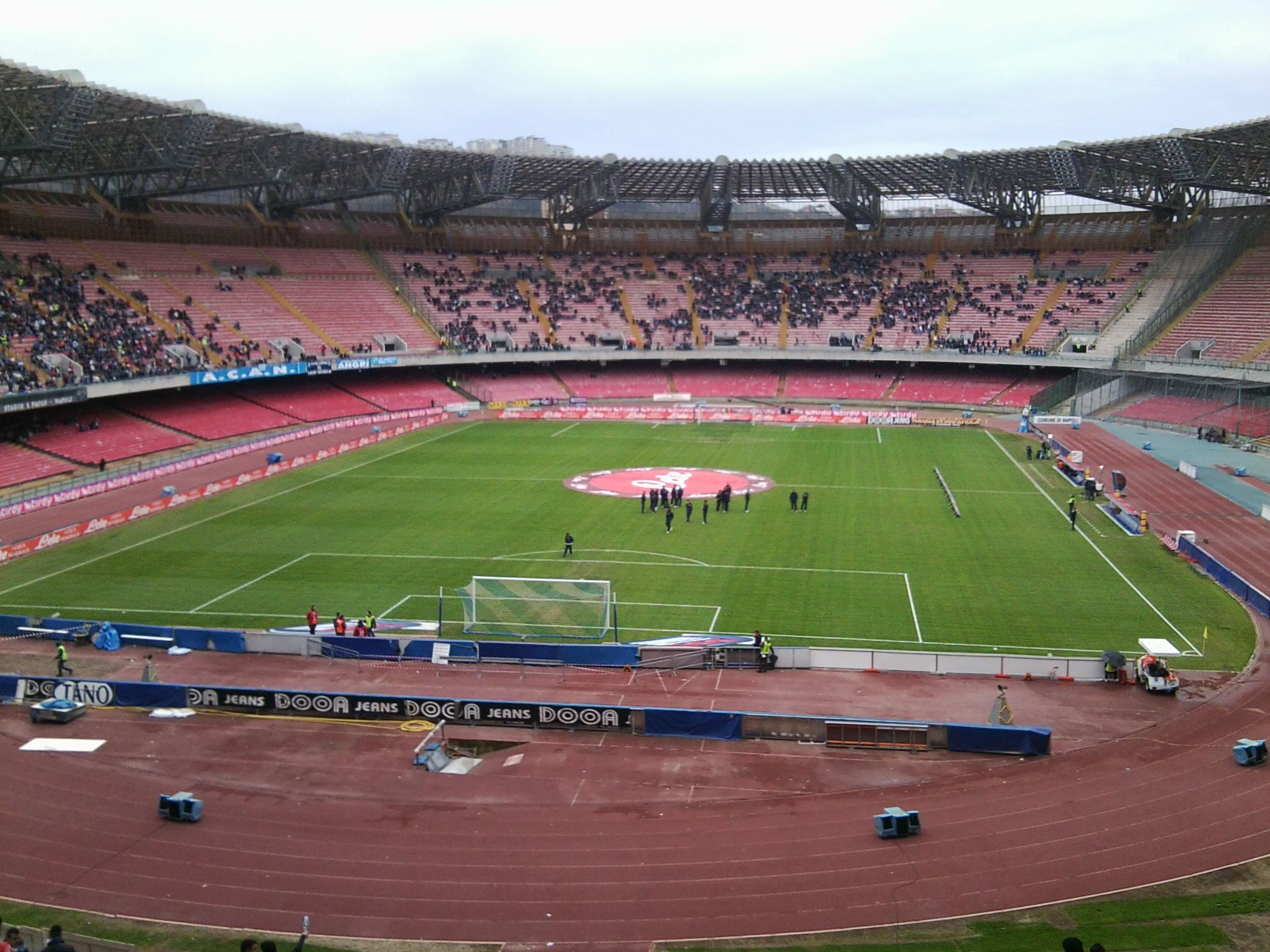 Estadio San Paolo, Nápoles, Italia. Capacidad 76.824 (60.240) espectadores, Equipo local Società Sportiva Calcio Napoli. Football stadiums, Stadium, Soccer field