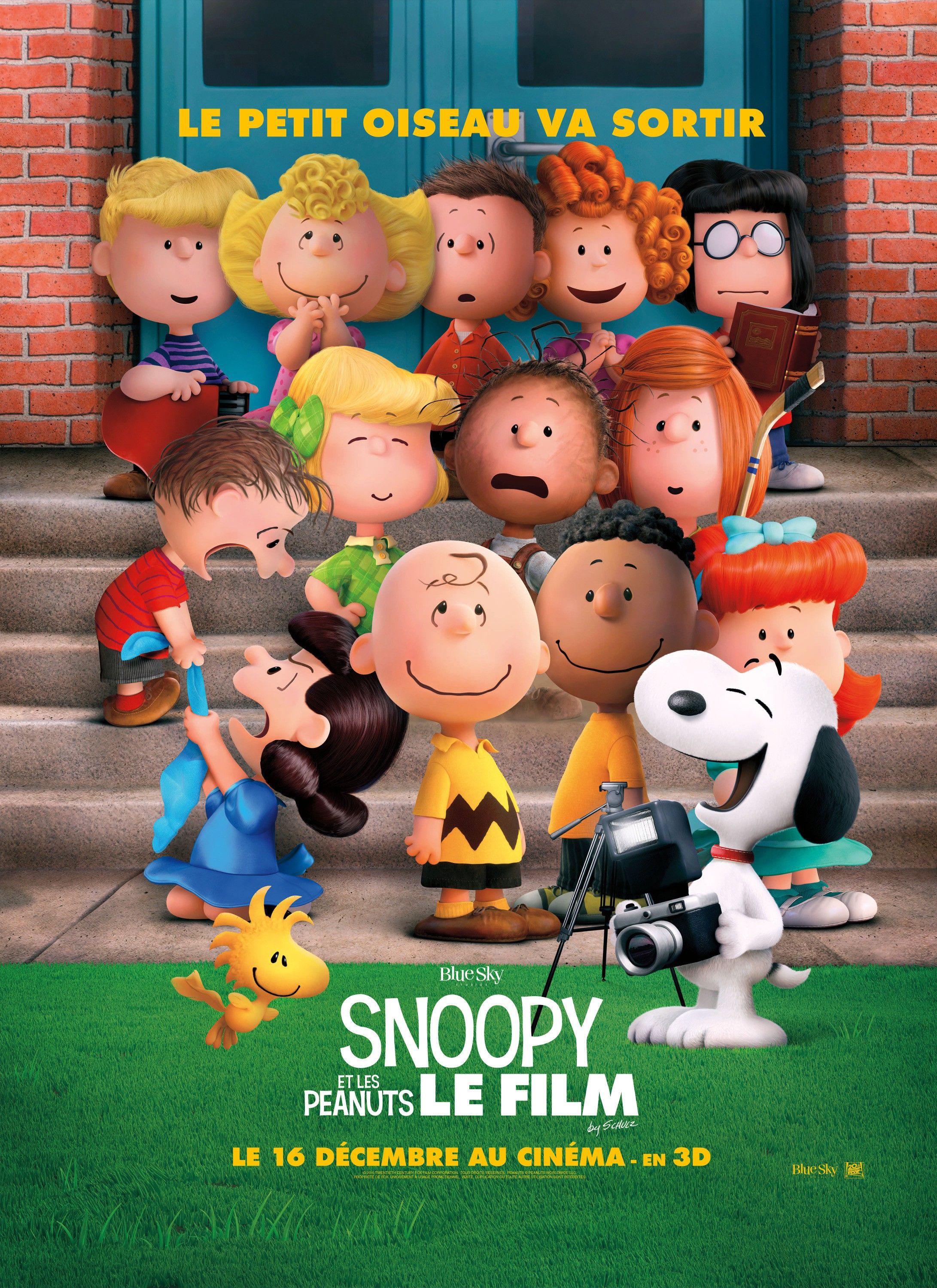 Snoopy and Charlie Brown: The Peanuts Movie Poster 25. GoldPoster. Snoopy wallpaper, Charlie brown, Snoopy