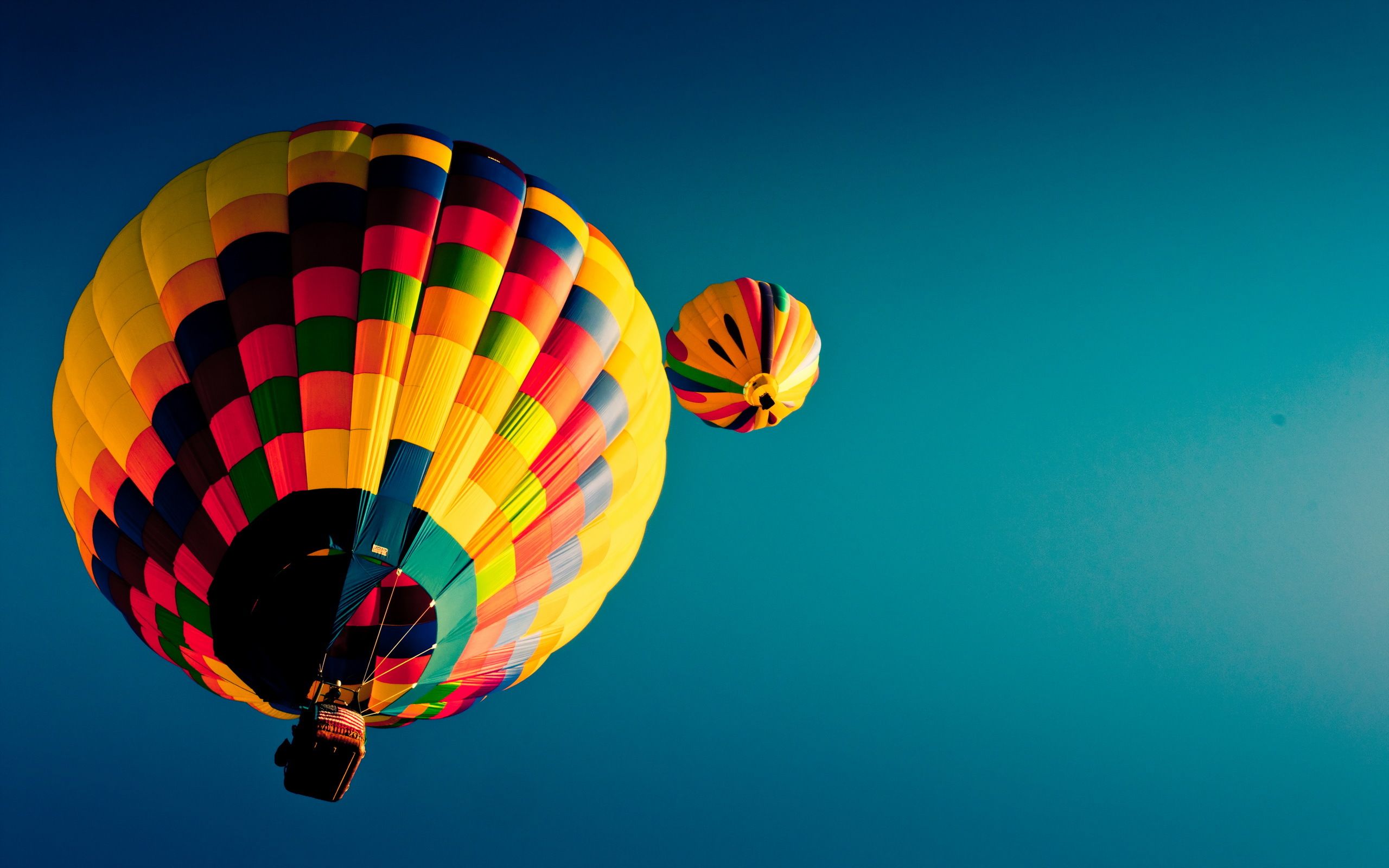 Hot Air Balloon Background Image