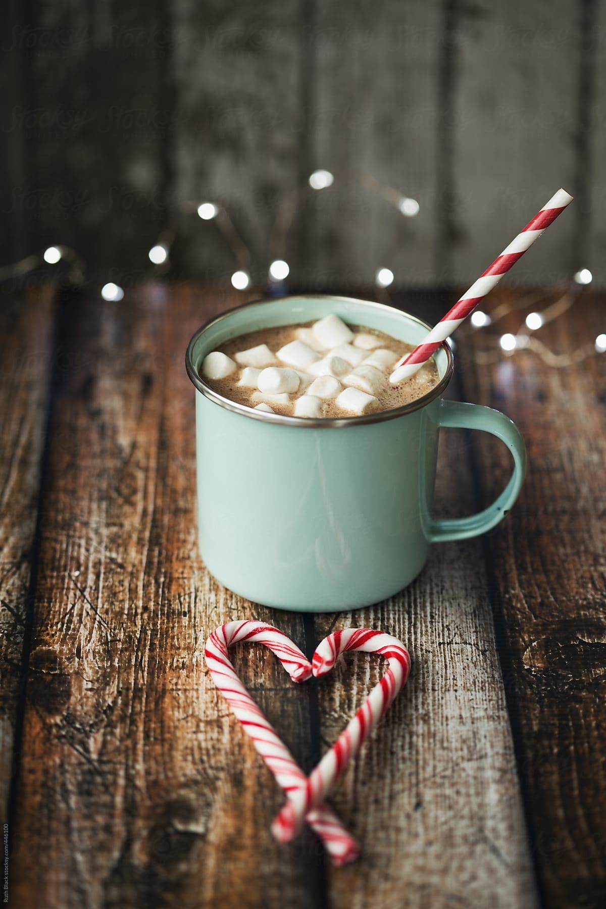 Hot Chocolate In An Enamel Mug Download This High Resolution By Ruth. Wallpaper Iphone Christmas, Christmas Wallpaper Background, Christmas Wallpaper