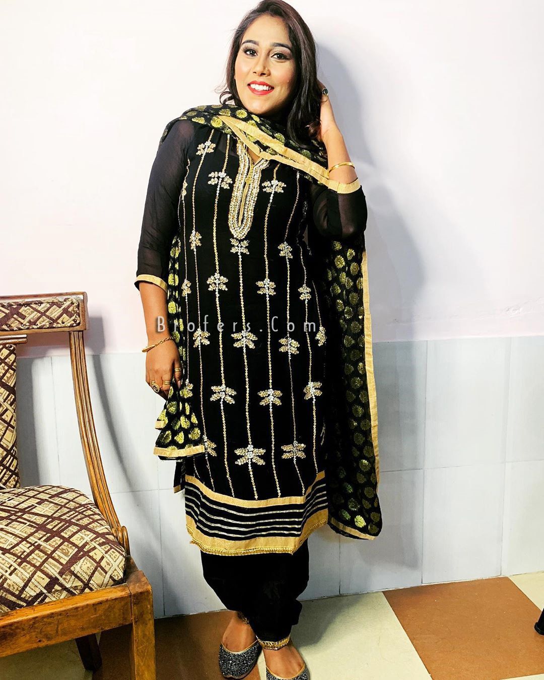 Singer Afsana Khan Bio, Hindi Biography, Real Name, Caste, Village, Height, Boyfriend, HD Wallpaper, Picture And Image