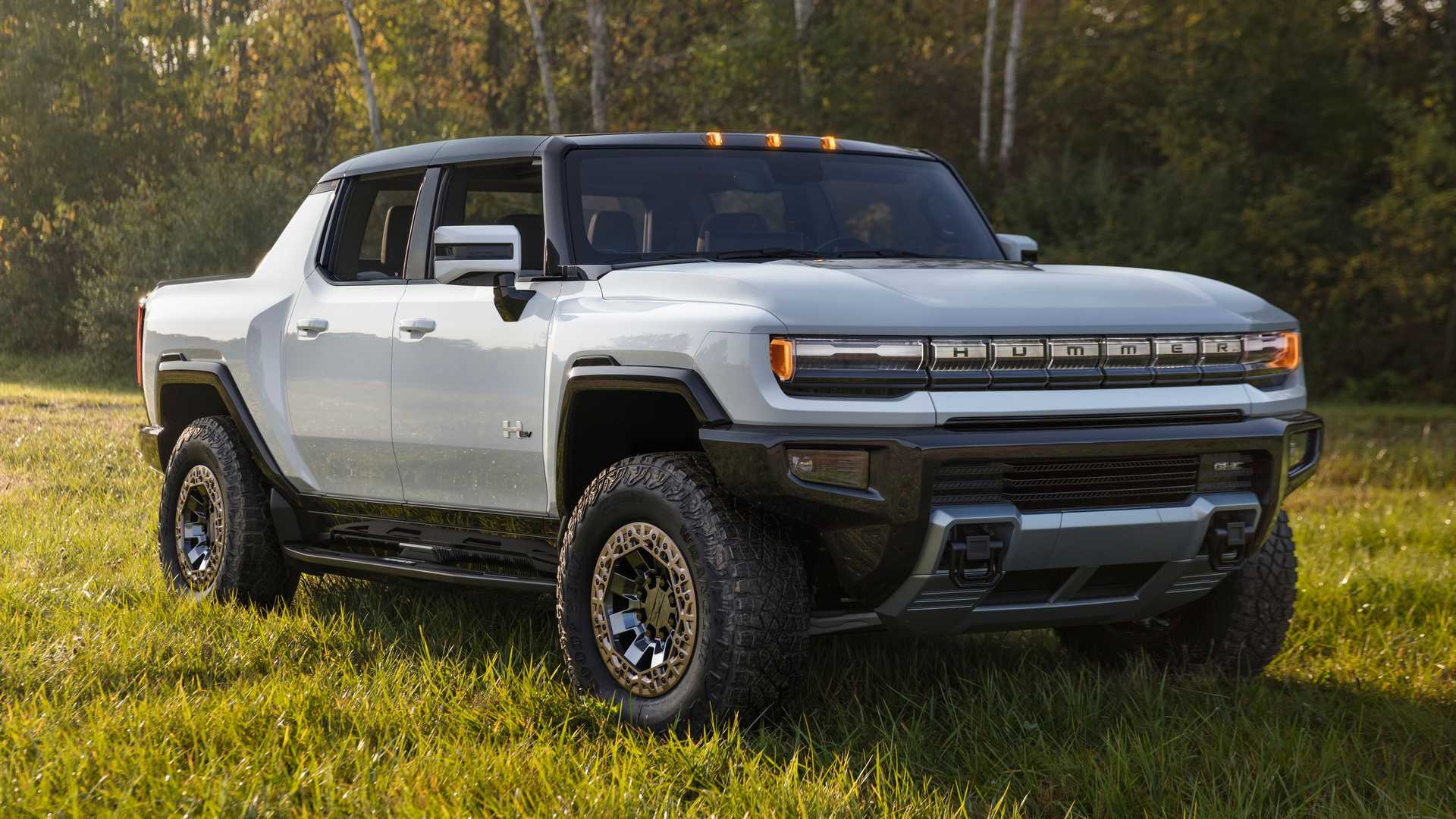 2022 GMC Hummer EV: Pics, Specs, Price, And More