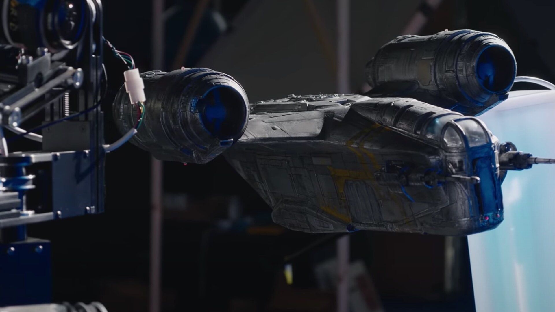 THE MANDALORIAN Mini Documentary From ILM Focuses on Creating The Razor Crest