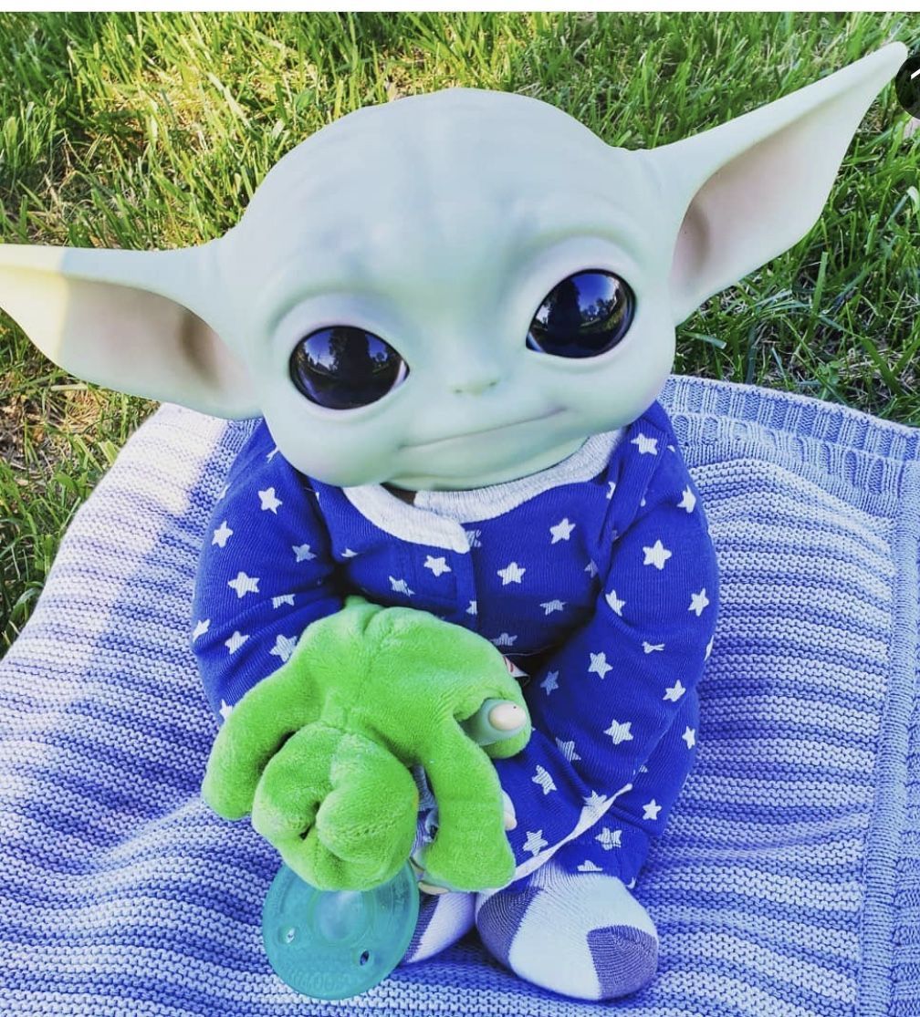 I just can't take all this cute!. Star wars baby, Yoda wallpaper, Cute fantasy creatures
