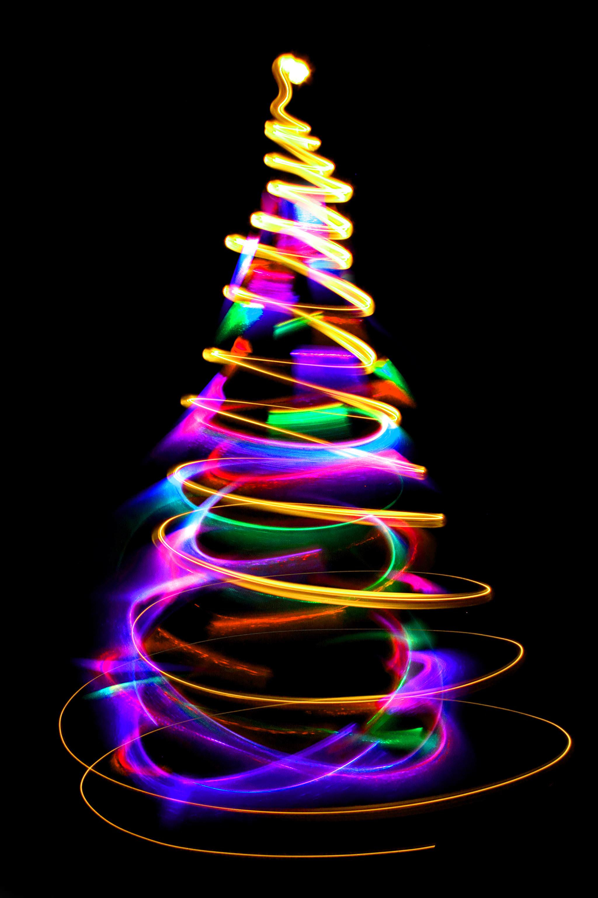 Christmas tree, oh Christmas tree [2222x3333]