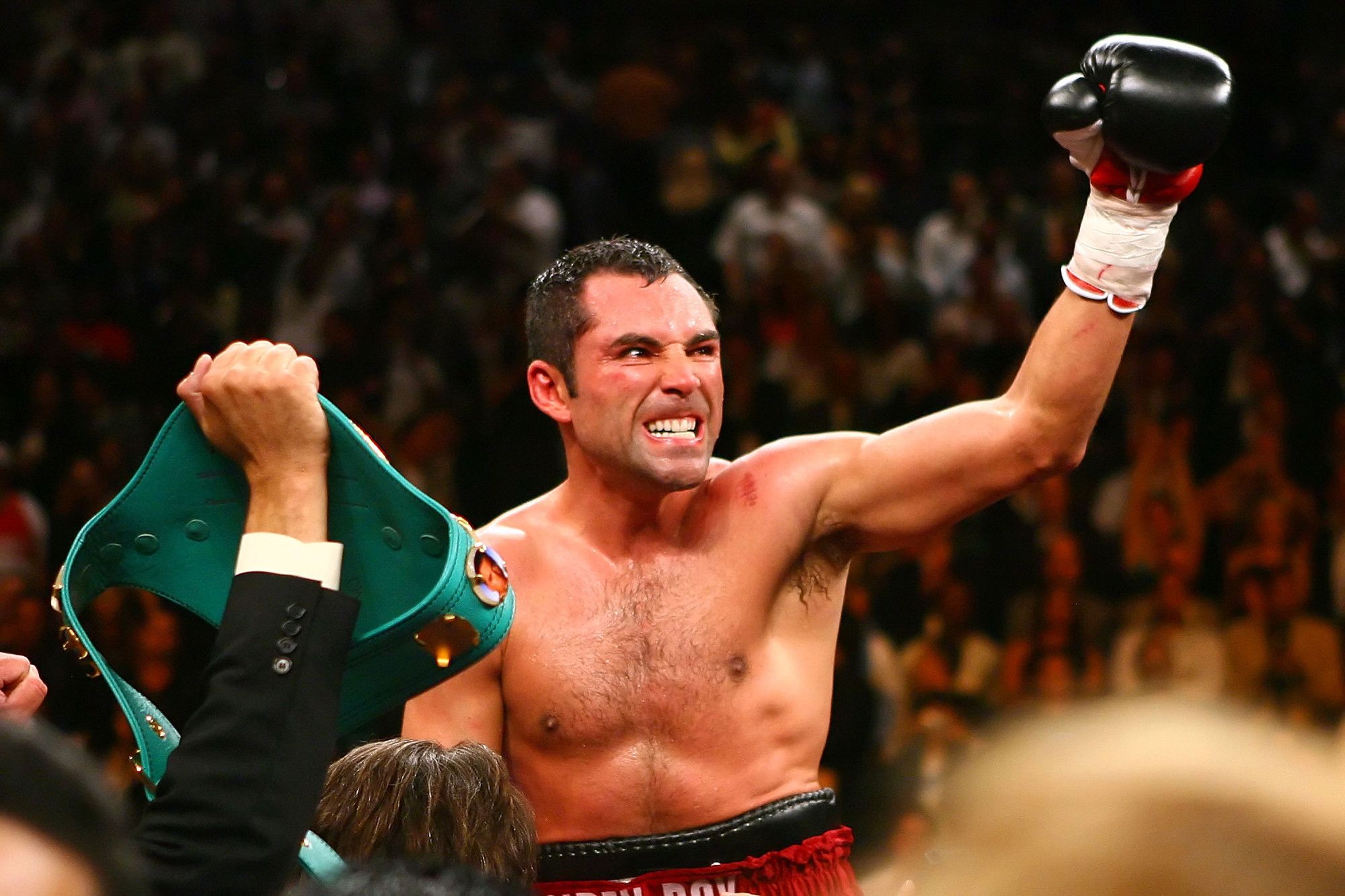 Legendary Boxer Oscar Dela Hoya won the fight wallpaper and image, picture, photo
