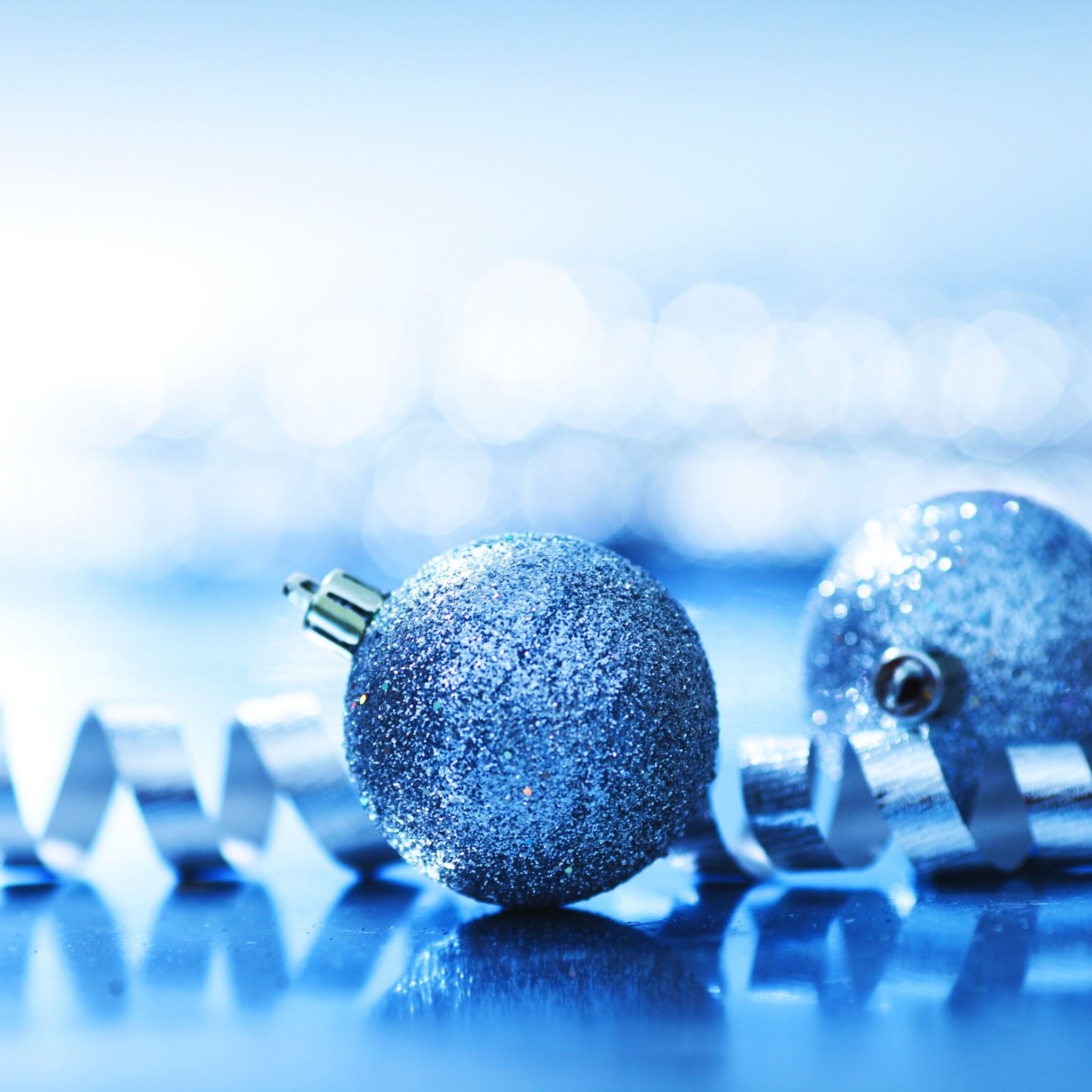 Blue Glitter Christmas Balls iPad Air Wallpaper Free Download