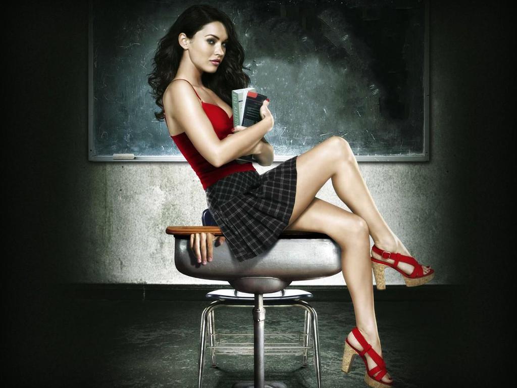 Wallpaper and picture: Naughty school girl Megan Fox hot wallpaper