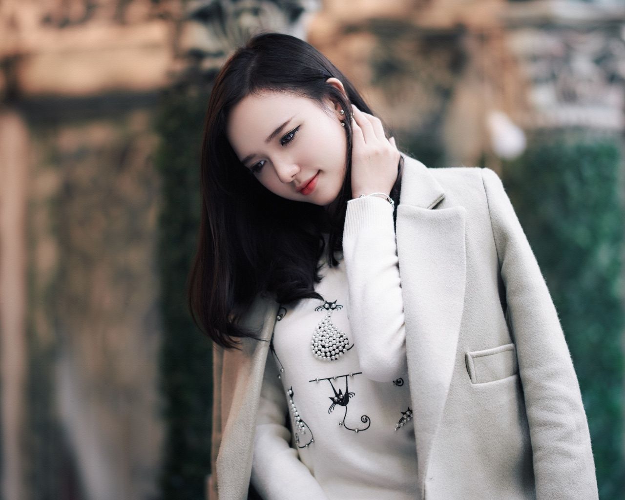 Download 1280x1024 wallpaper cute and beautiful, girl model, asian, standard 5:4, fullscreen, 1280x1024 HD image, background, 8533