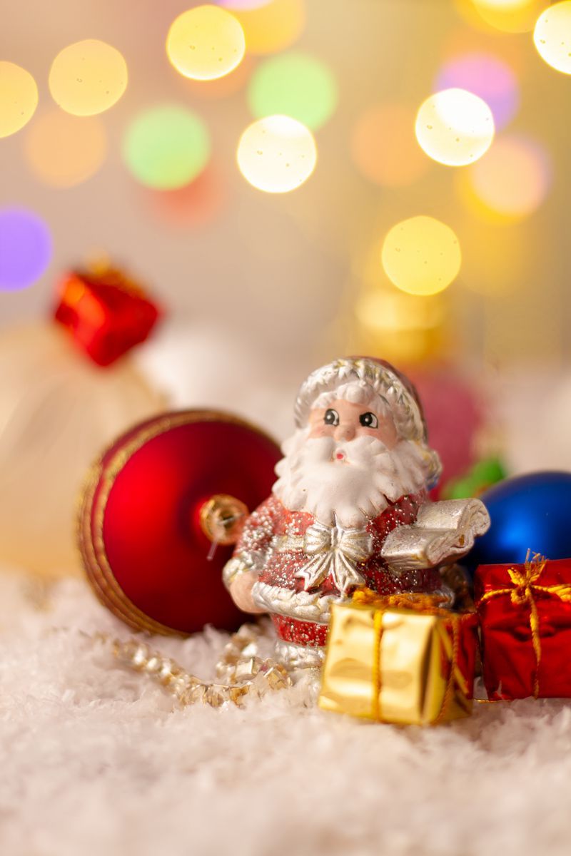 Download Wallpaper 800x1200 Santa Claus, Christmas, New Year, Toys, Glare Iphone 4s 4 For Parallax HD Background