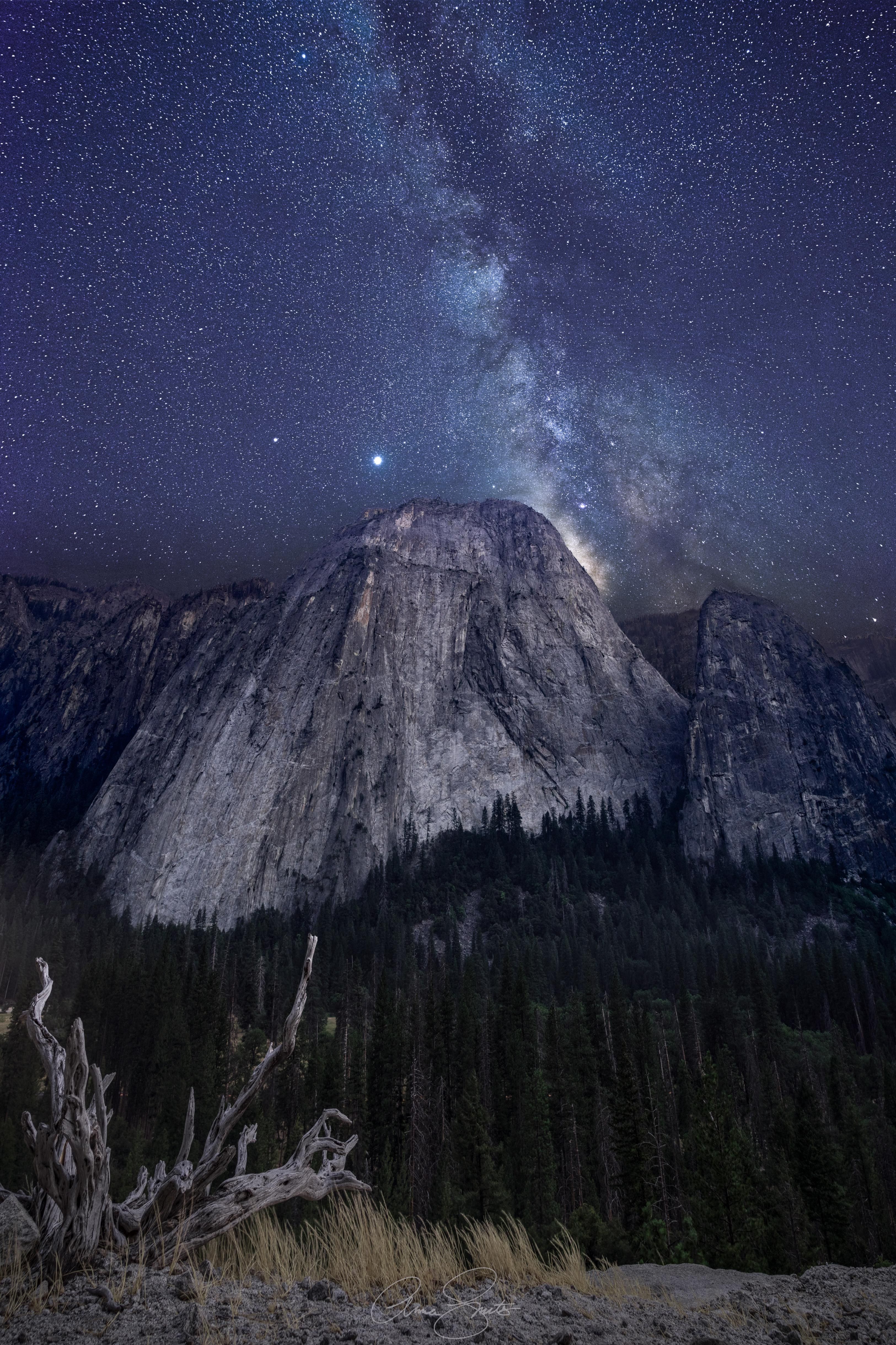 Cosmic Lights and Cathedral Rocks in Yosemite Valley [OC] [3250x4875]. Nature photo, Landscape photography, Landscape
