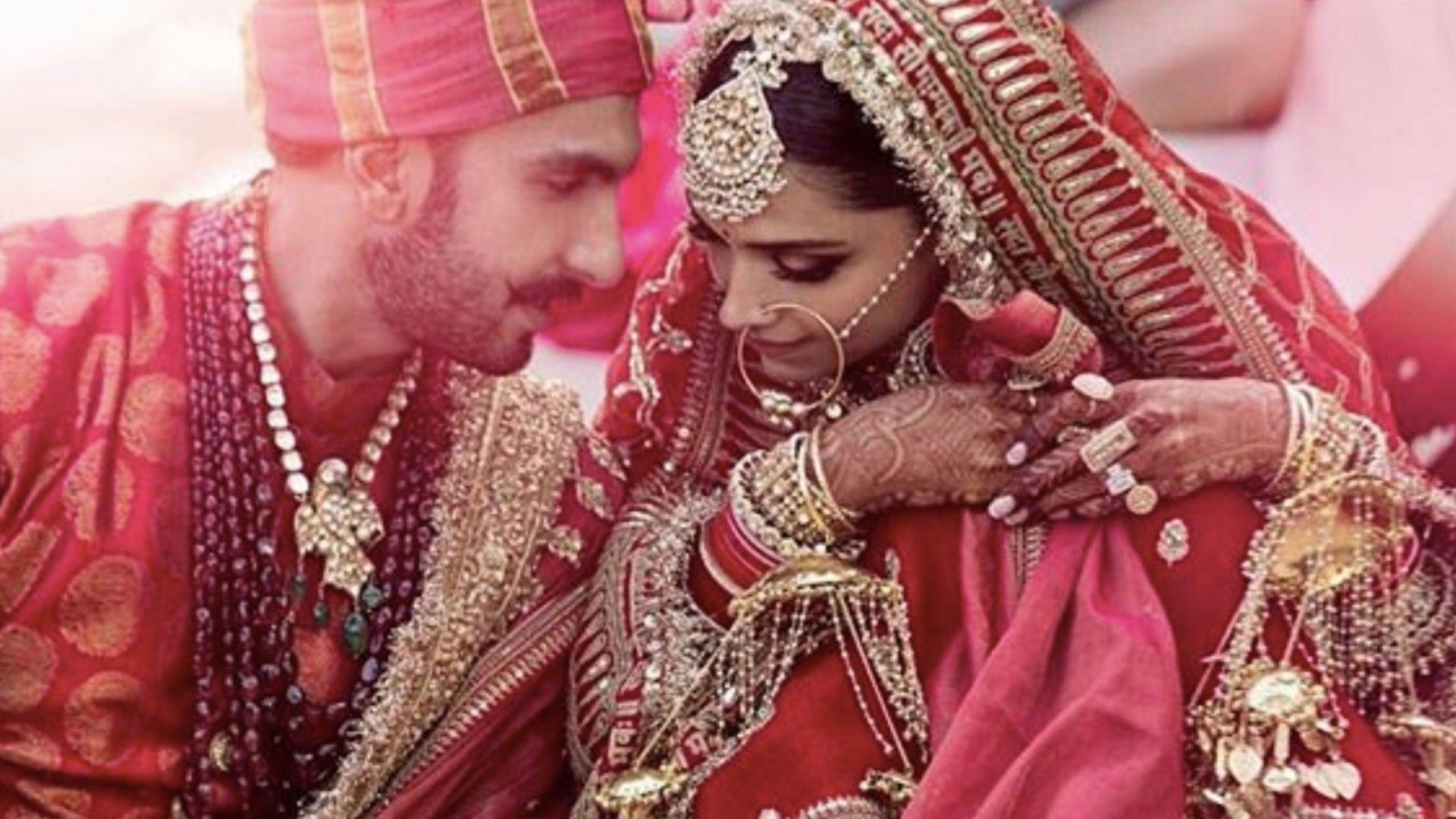 Wedding Photo of Ranveer Singh with Deepika Padukone