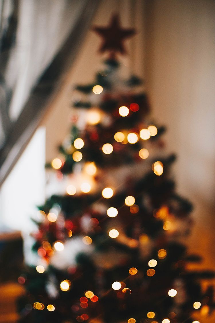 Christmas Giving Is The New Black + Christmas Playlist